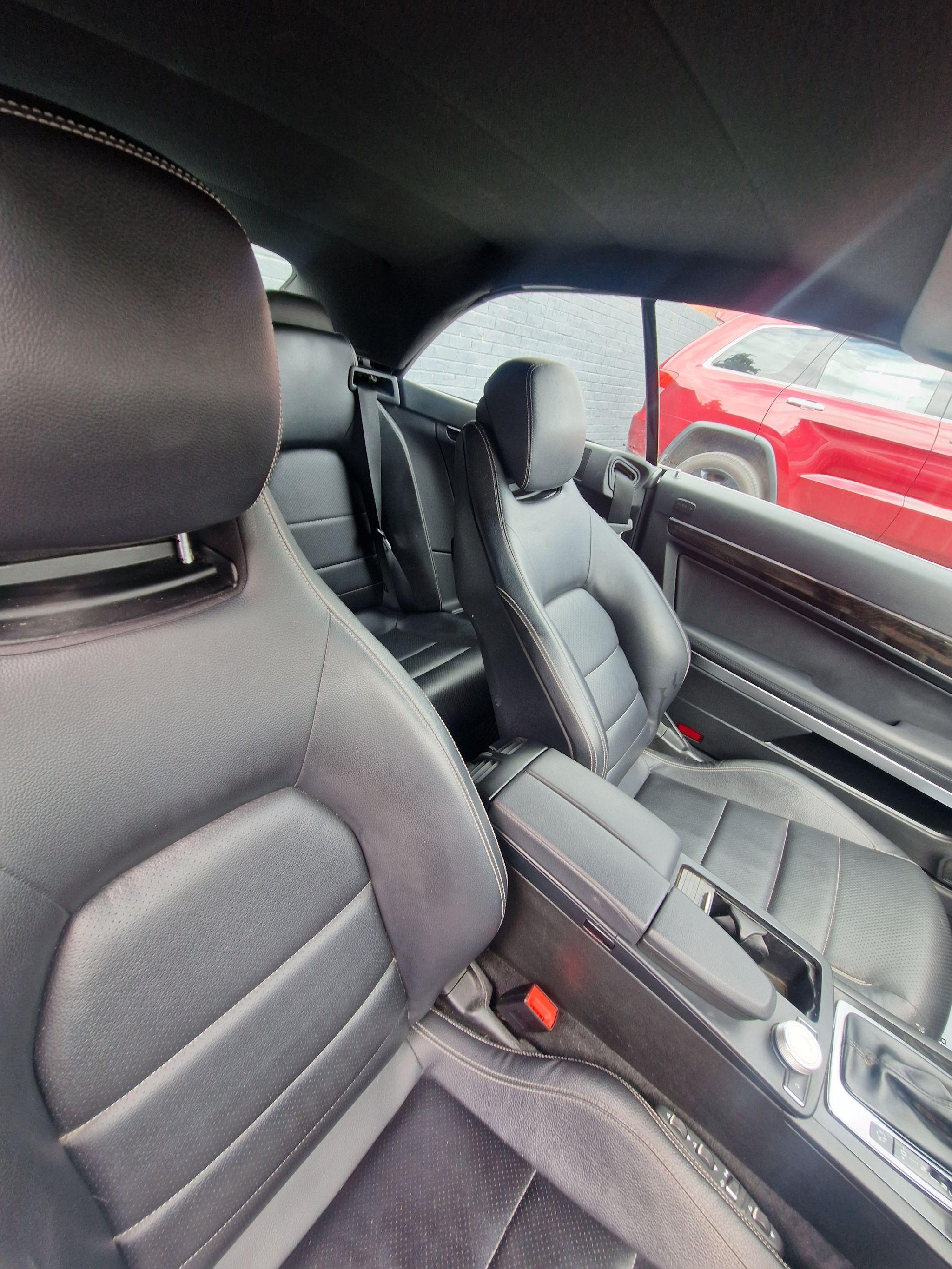 Mercedes E Class - Image 32