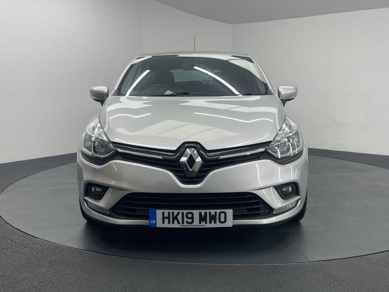 Renault Clio - Image 2