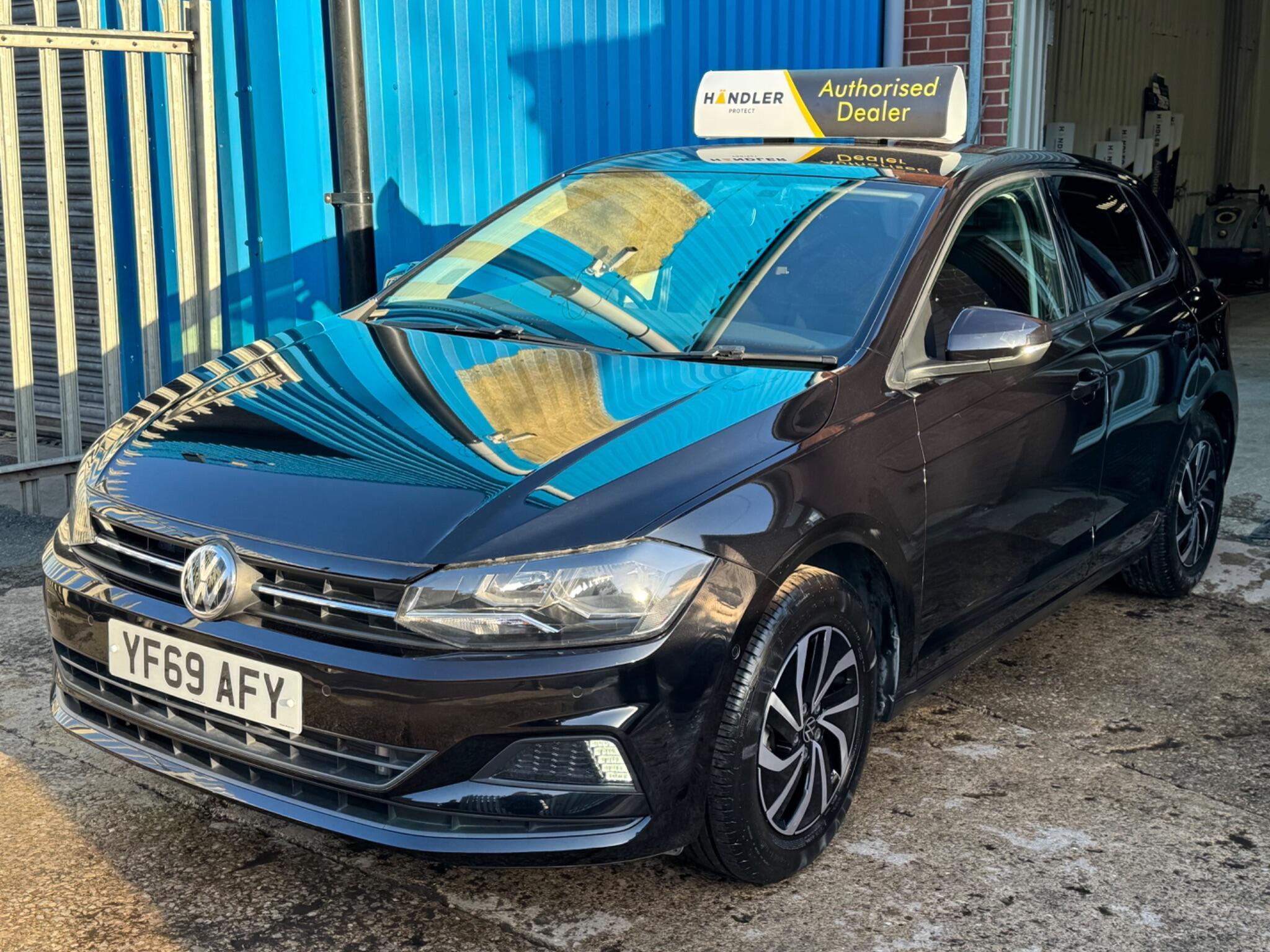 Volkswagen Polo - Image 5