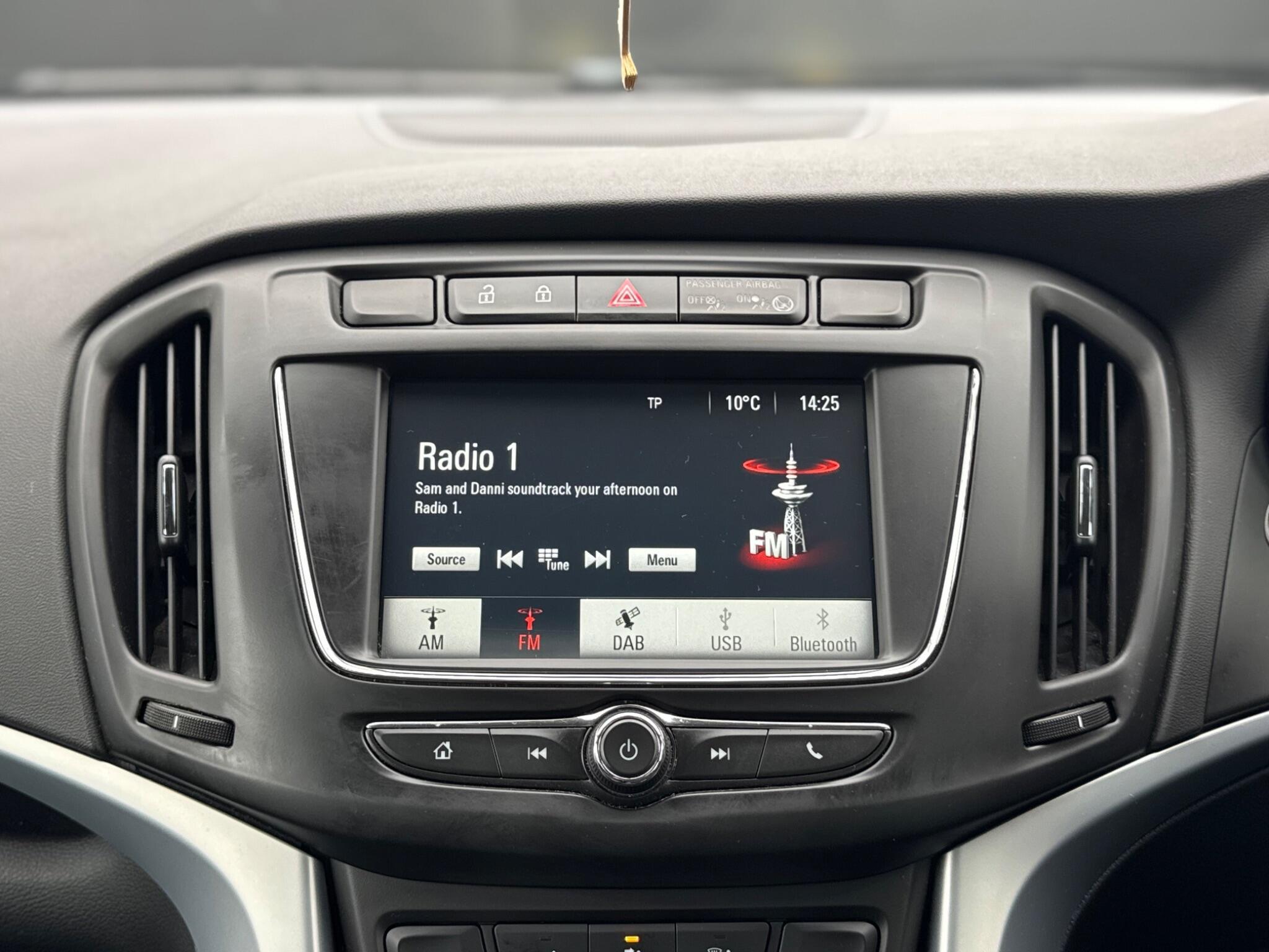 Vauxhall Zafira Tourer - Image 45