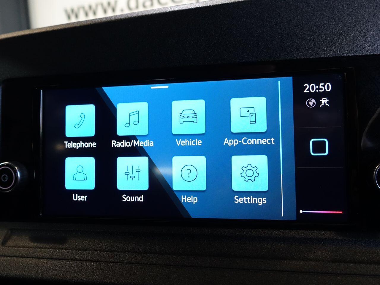 Volkswagen Caddy Maxi - Image 31