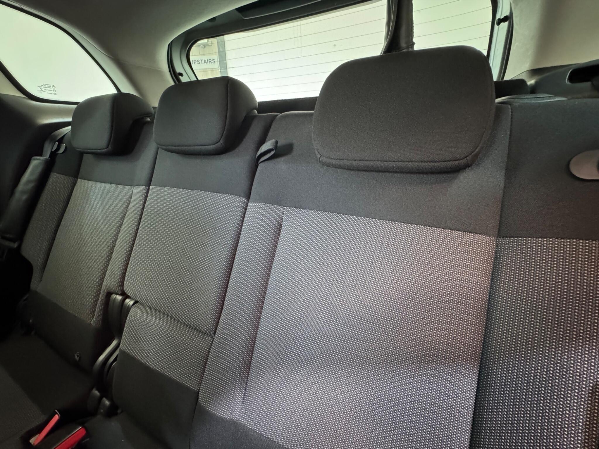 Citroen C3 Aircross - Image 33