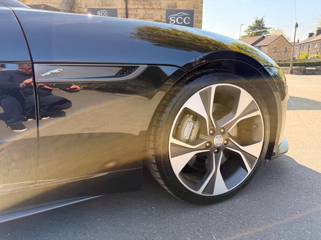 Jaguar F-Type - Image 18