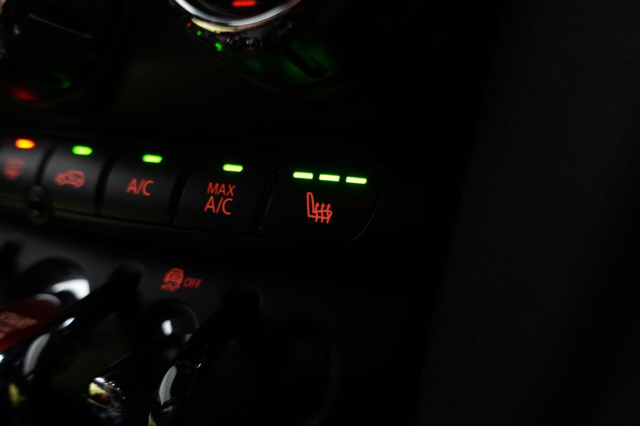 MINI Hatch - Image 33