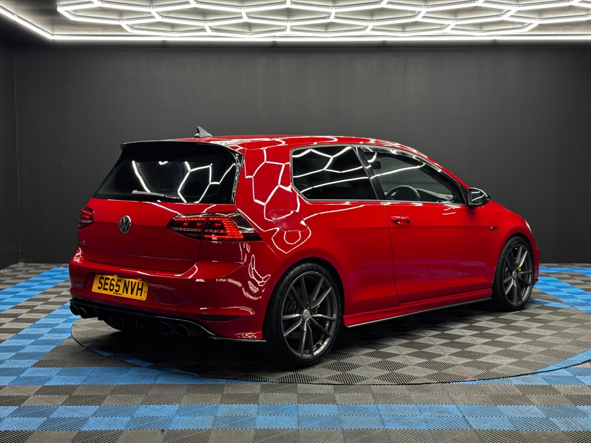 Volkswagen Golf - Image 5