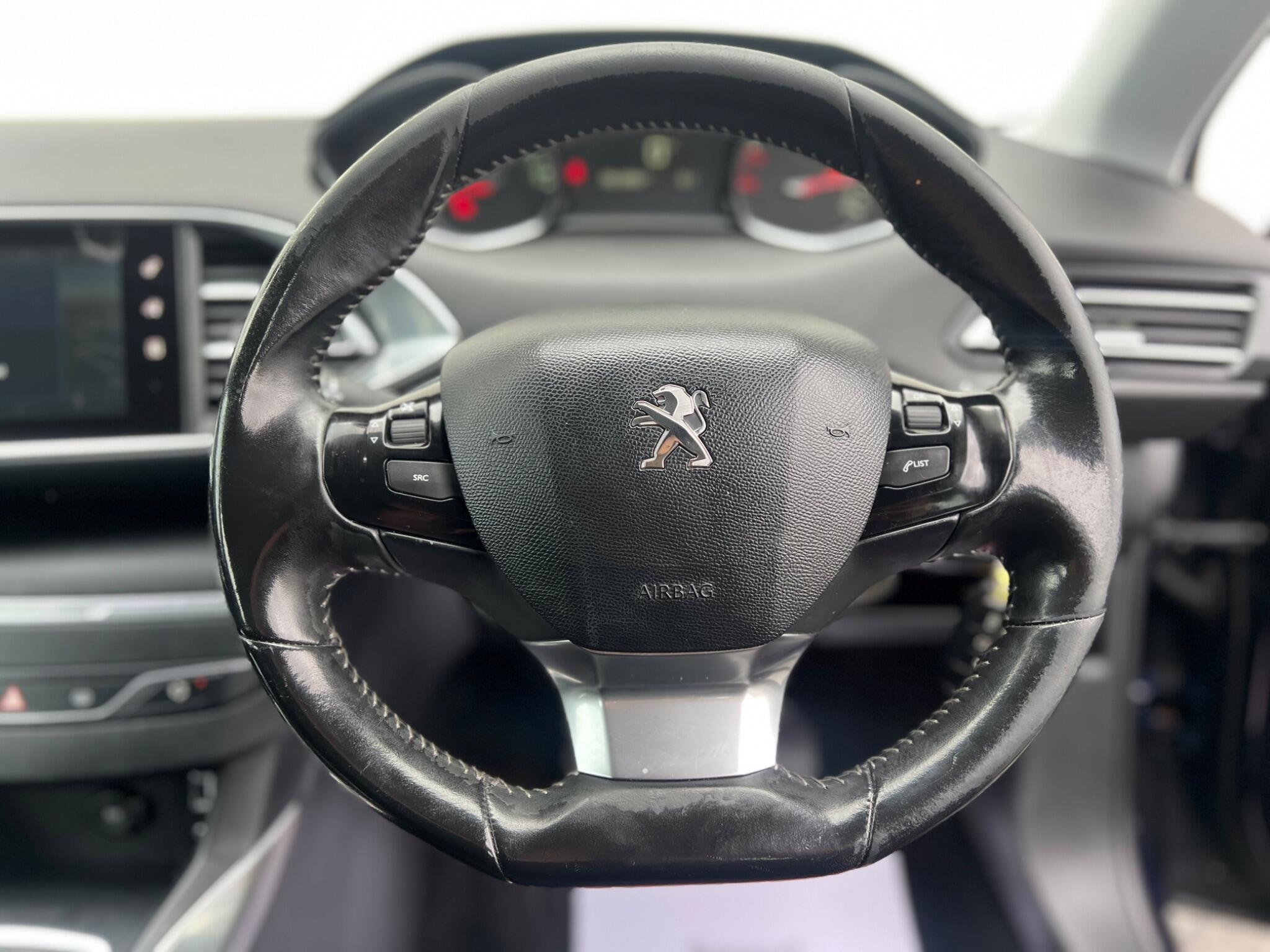 Peugeot 308 - Image 16