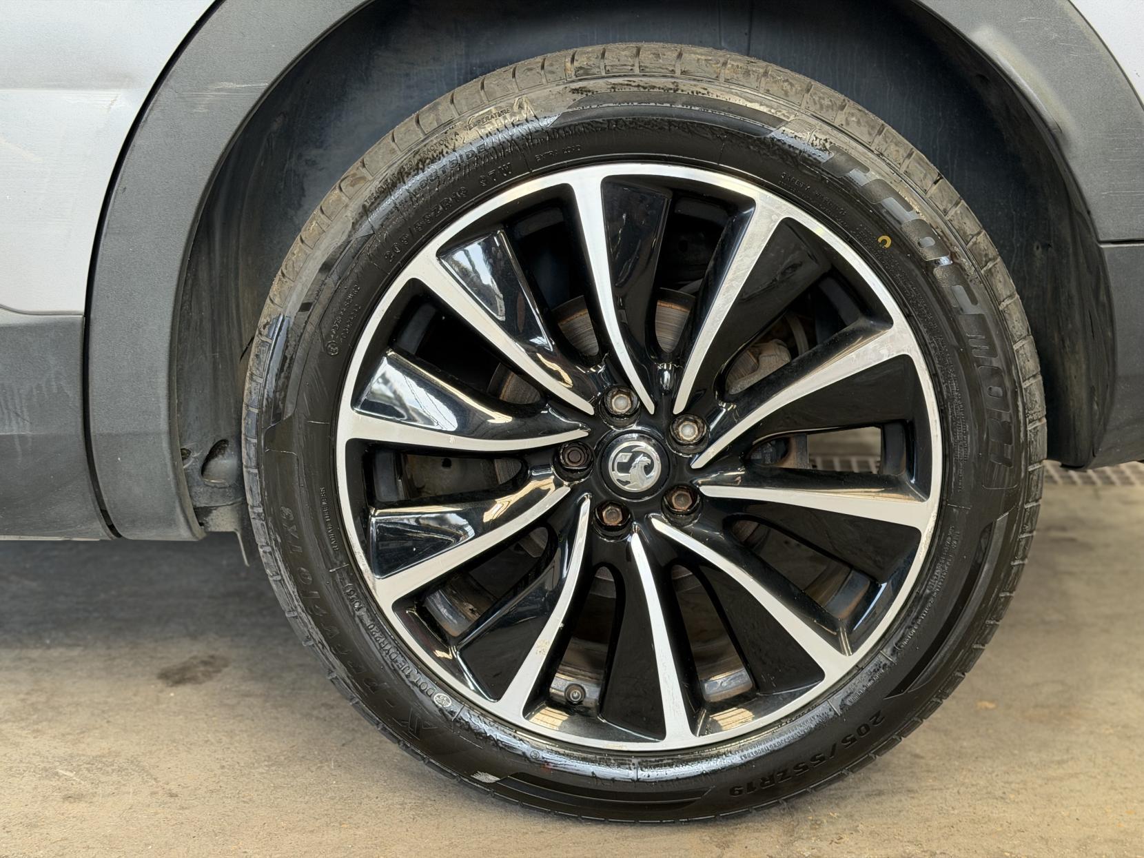 Vauxhall Grandland X - Image 20