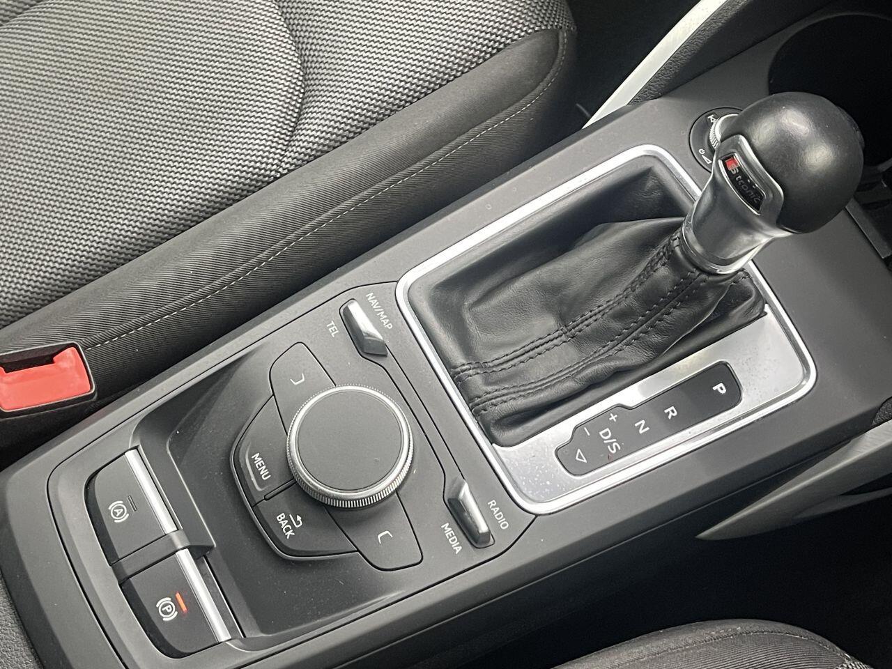 Audi Q2 - Image 18
