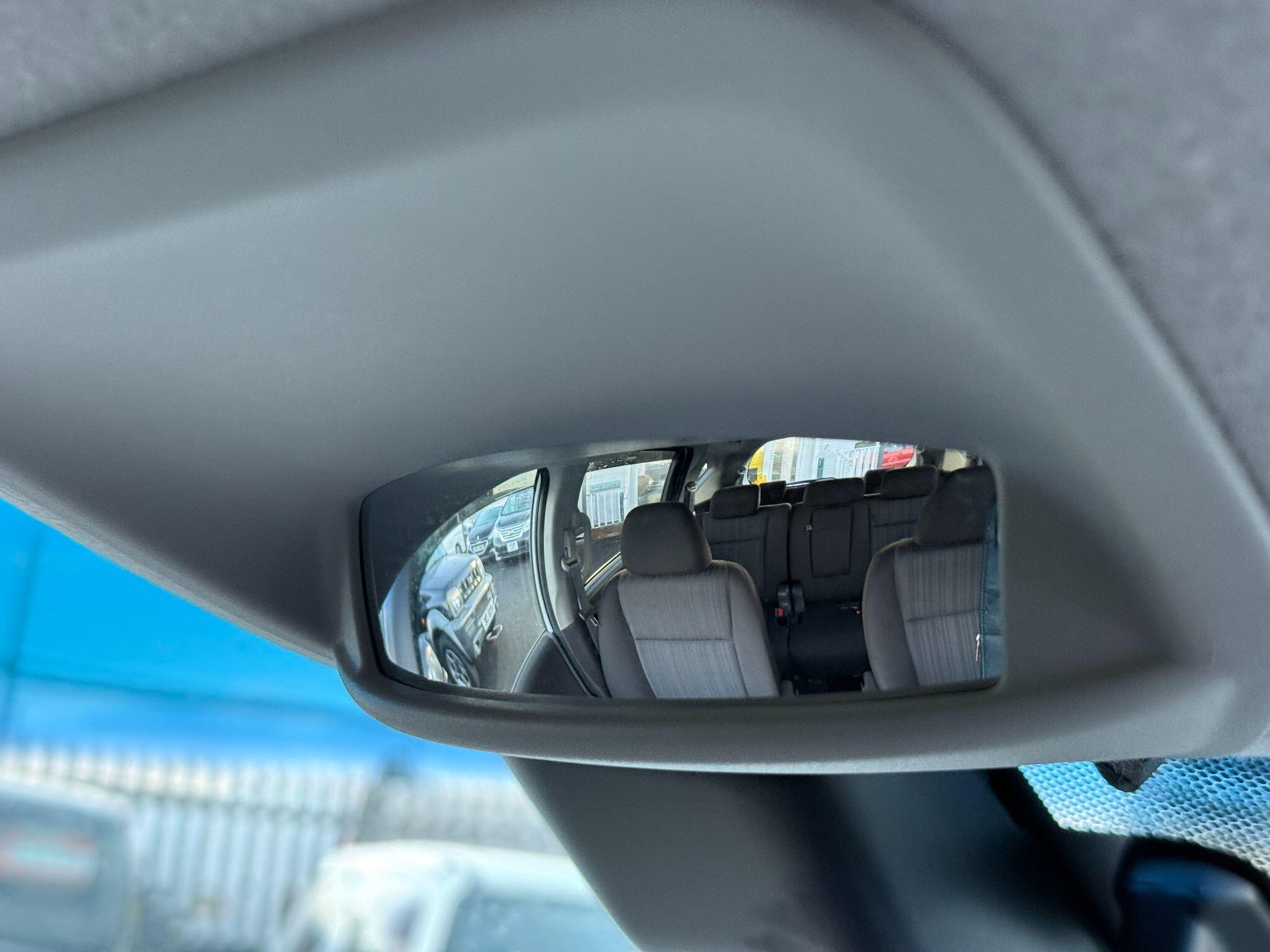 Honda Freed - Image 70