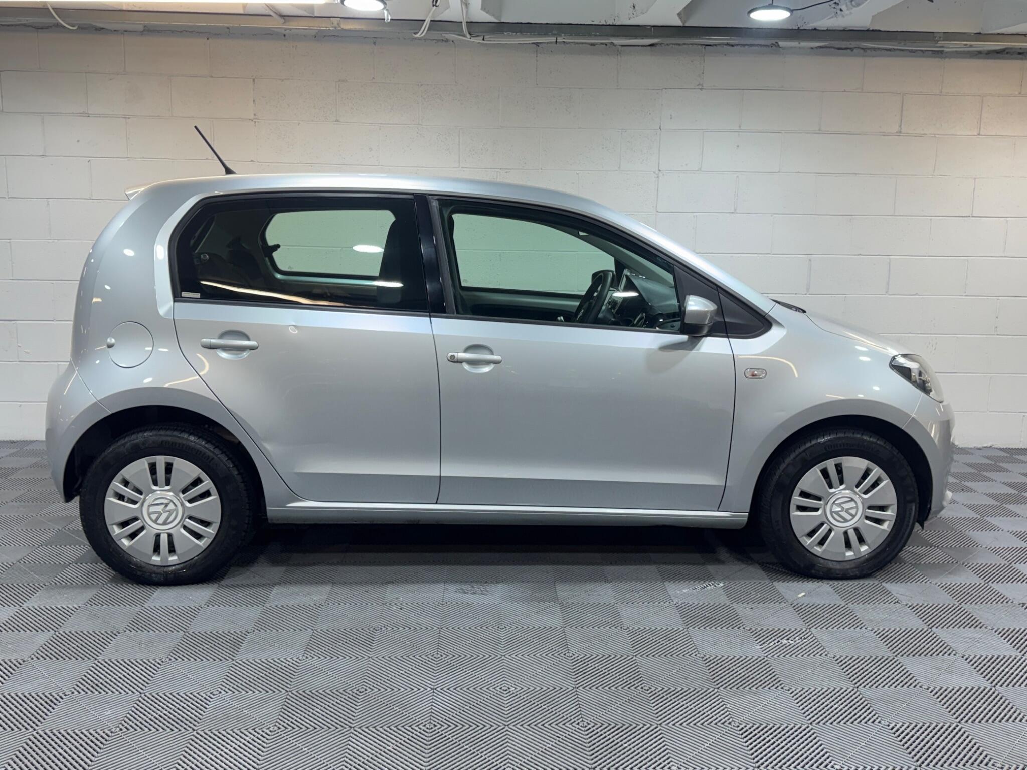 Volkswagen up! - Image 5