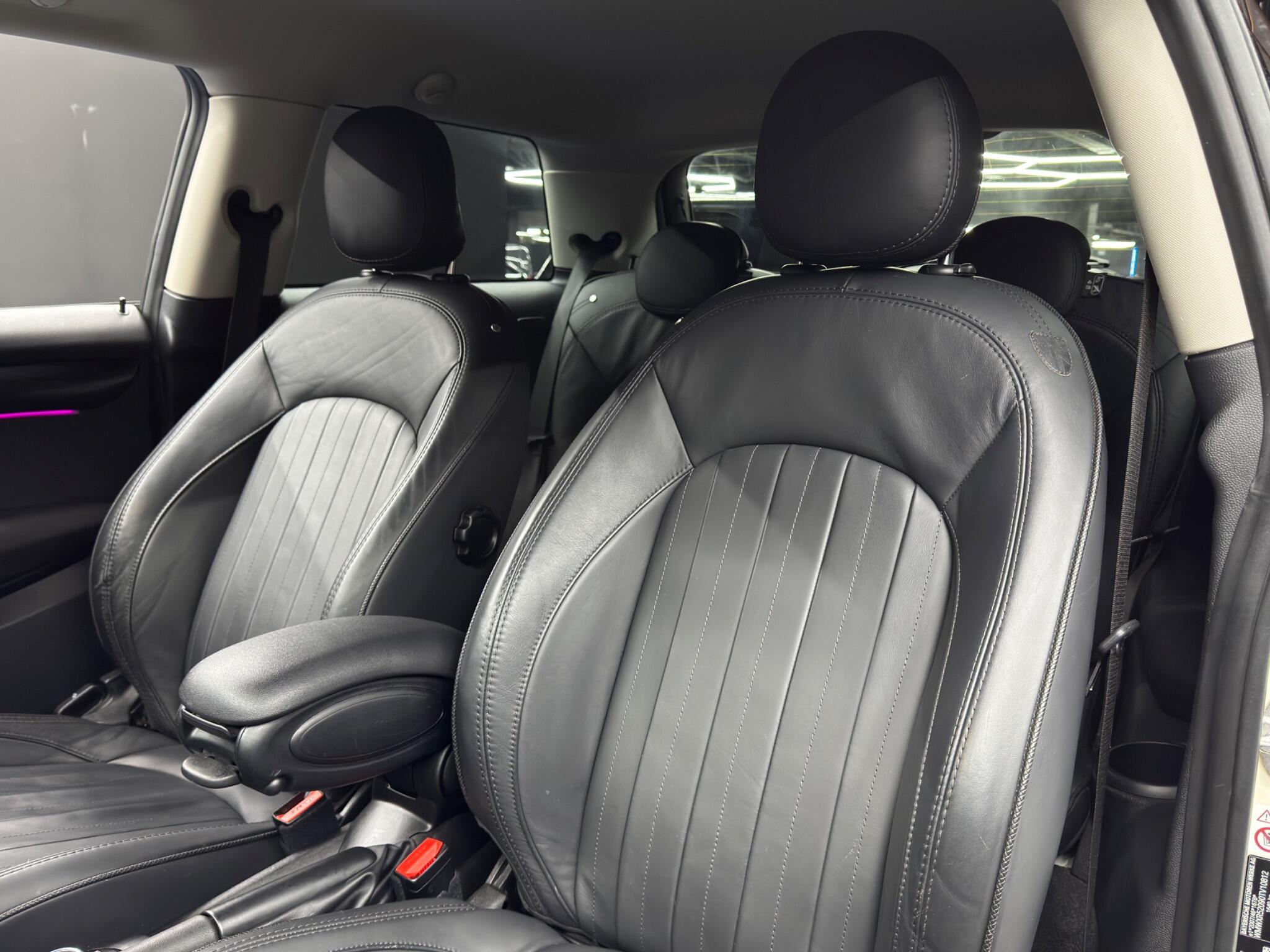 MINI Hatch - Image 14