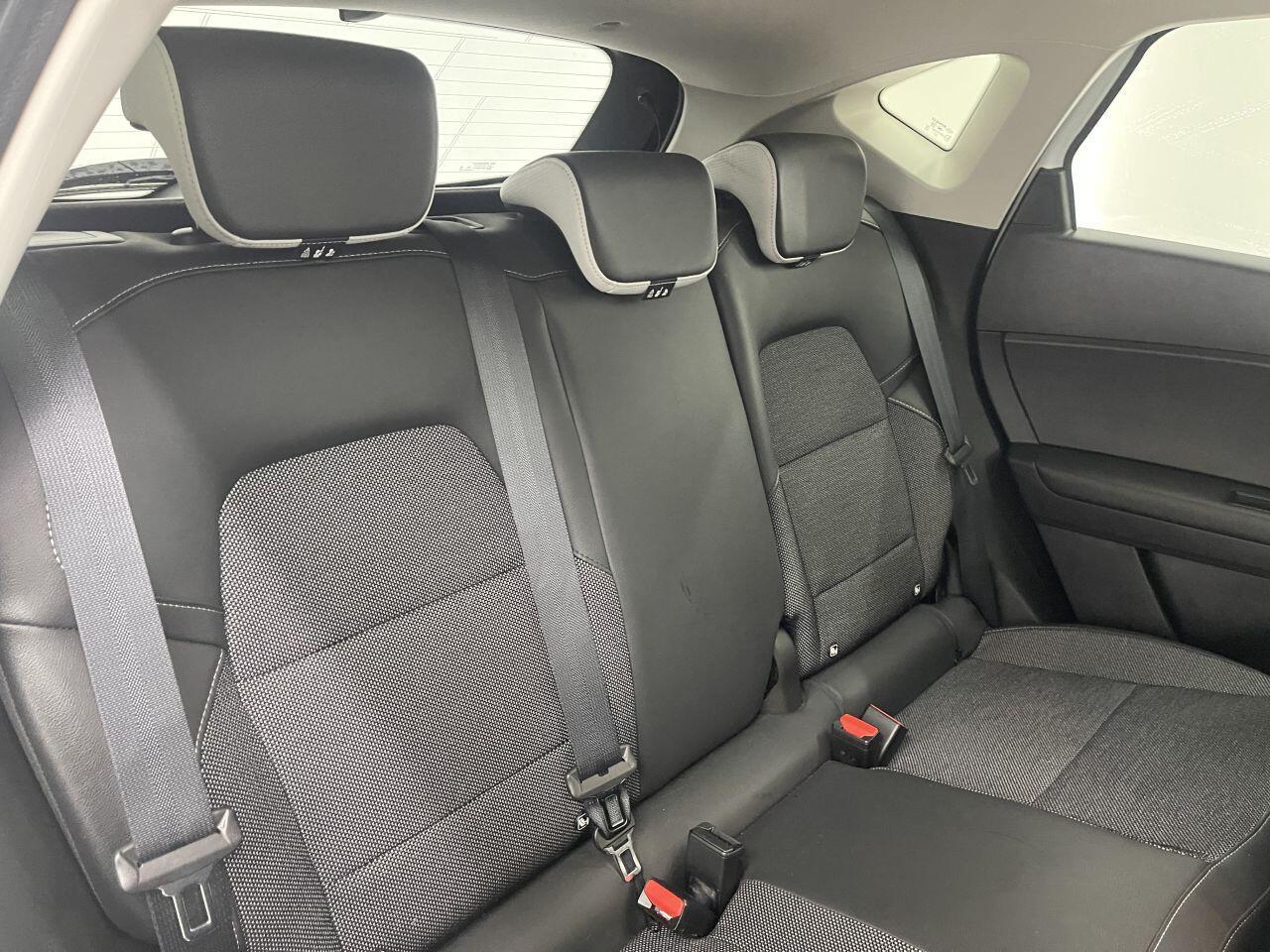 Renault Captur - Image 25