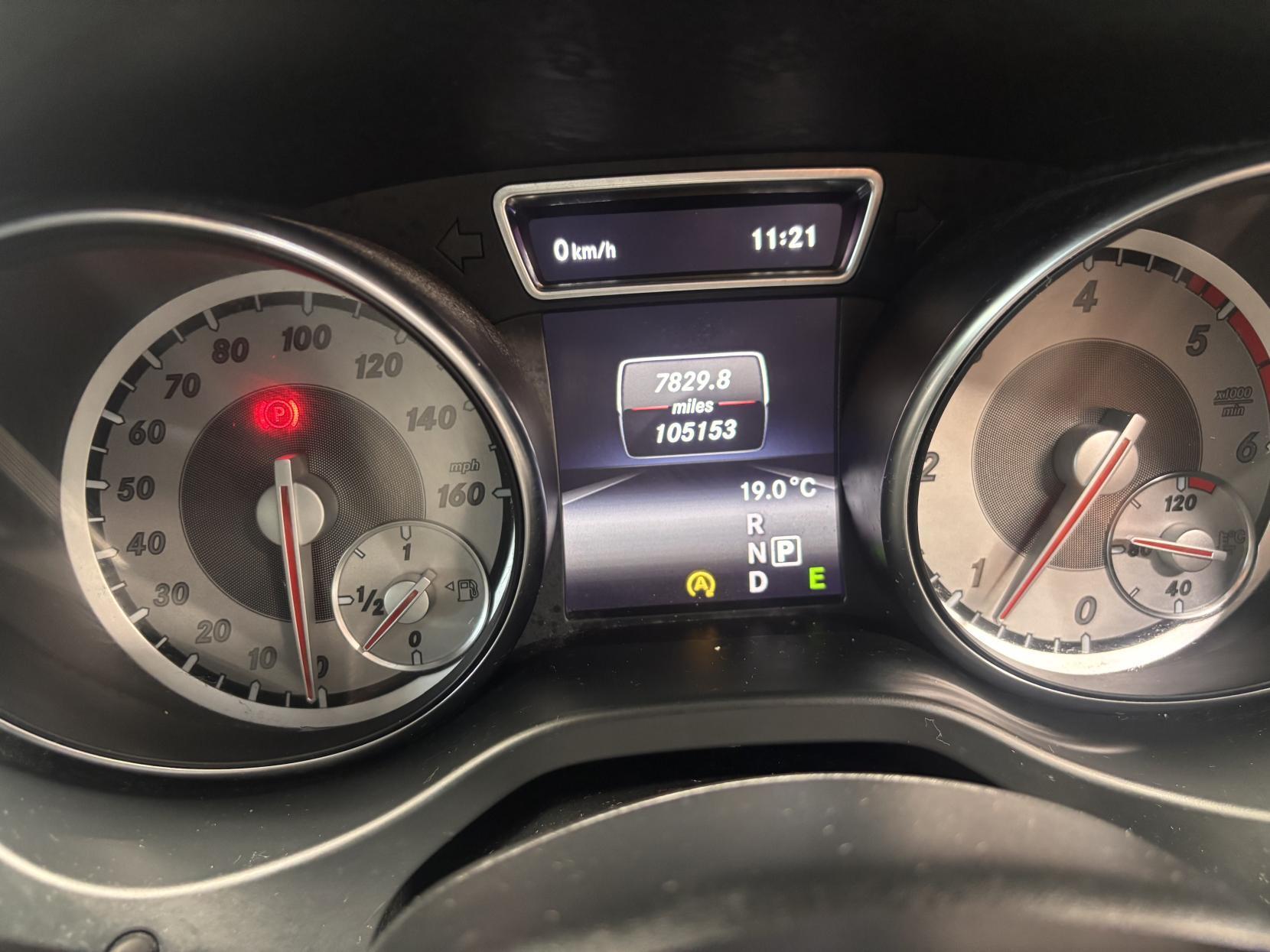 Mercedes GLA - Image 17