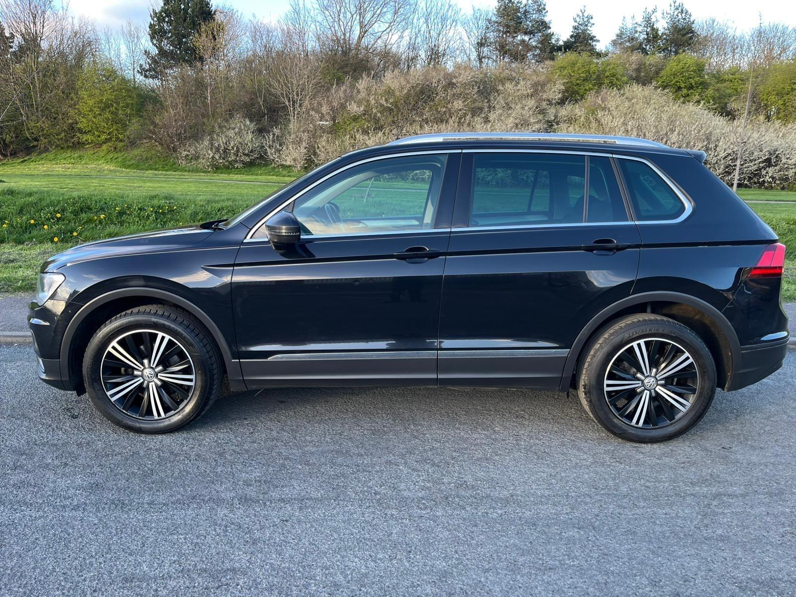Volkswagen Tiguan - Image 5