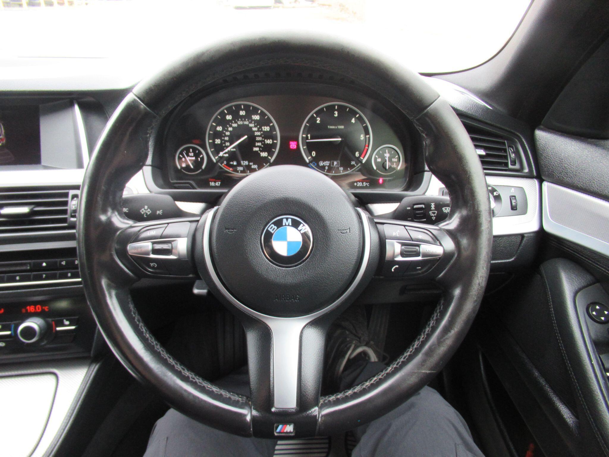 BMW 5 Series - Image 18