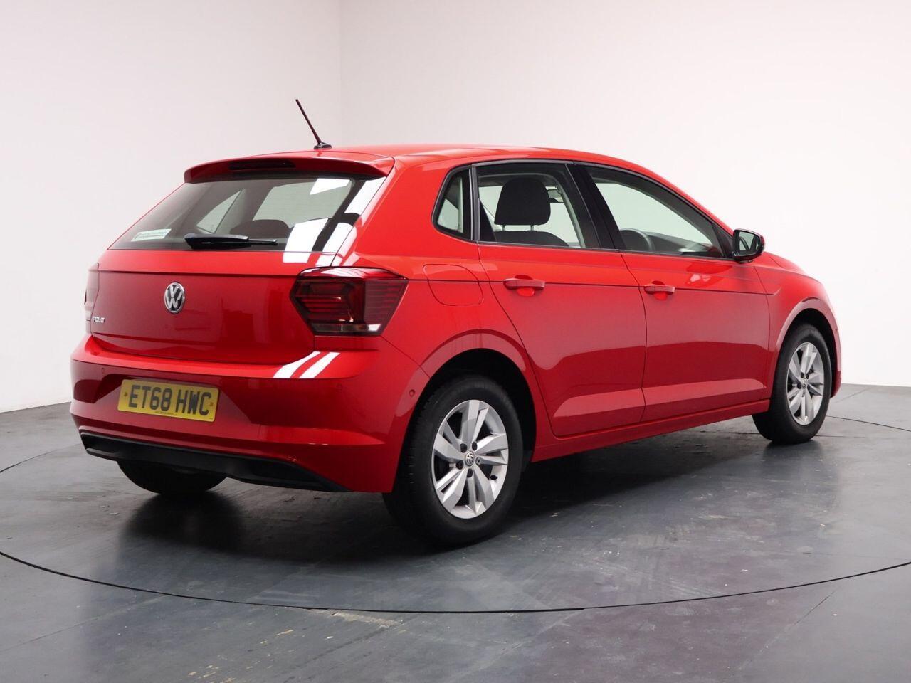 Volkswagen Polo - Image 12