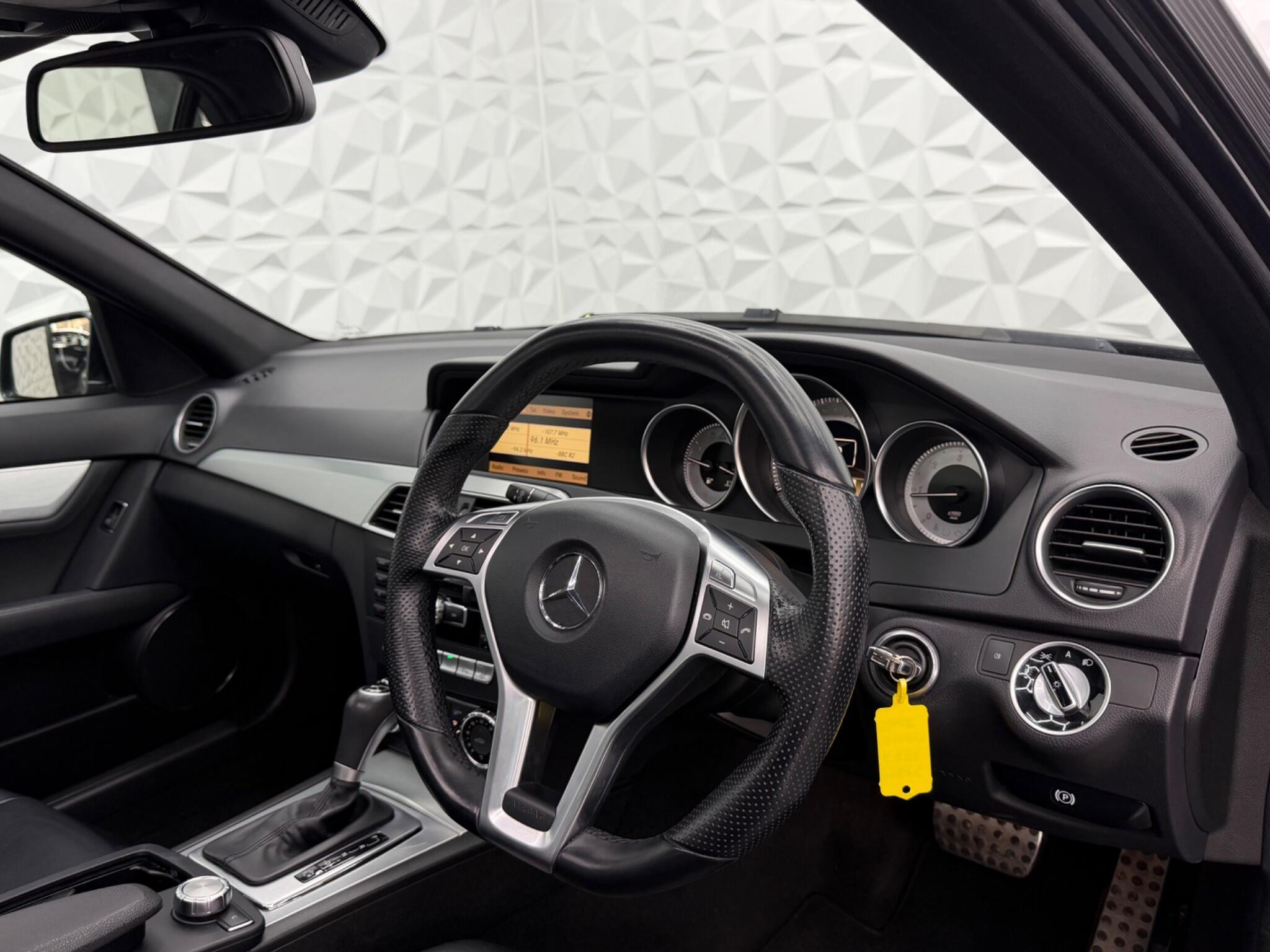 Mercedes C Class - Image 22