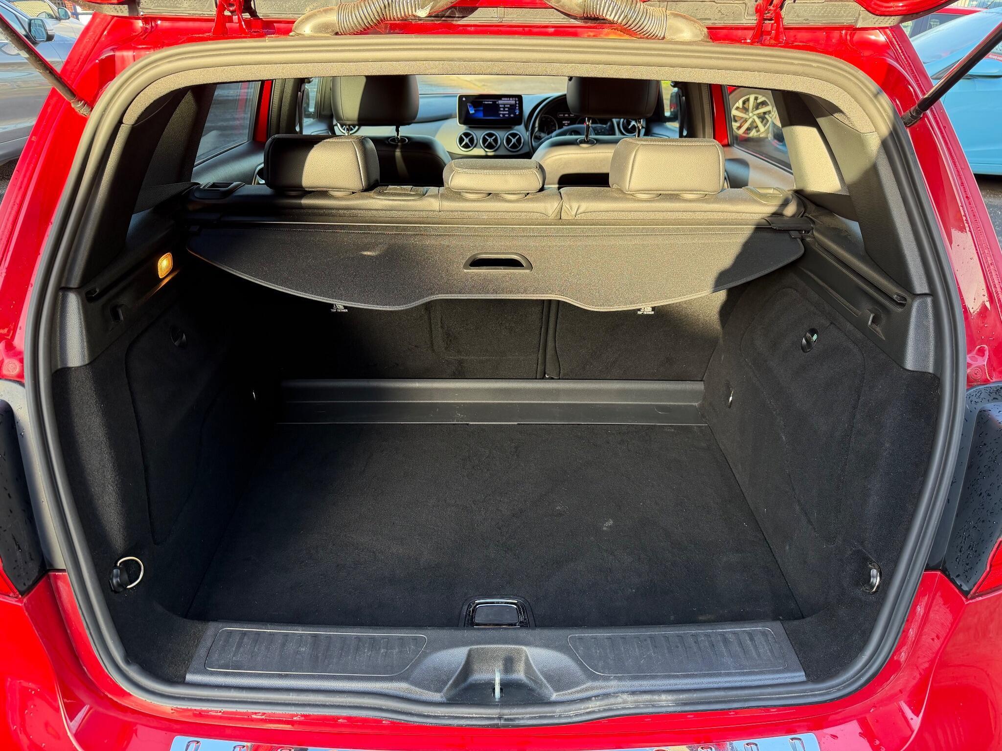 Mercedes B Class - Image 27