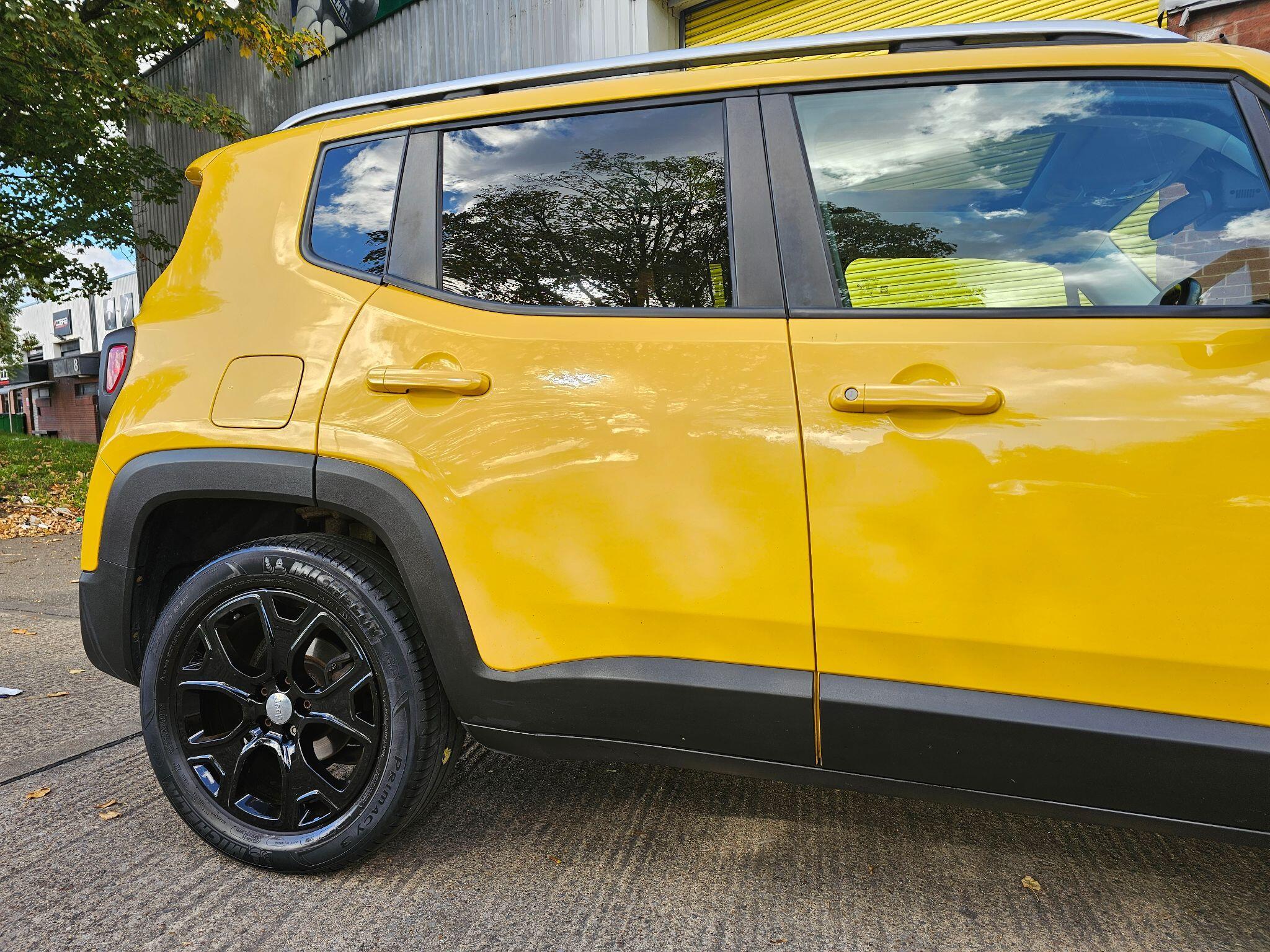 Jeep Renegade - Image 4