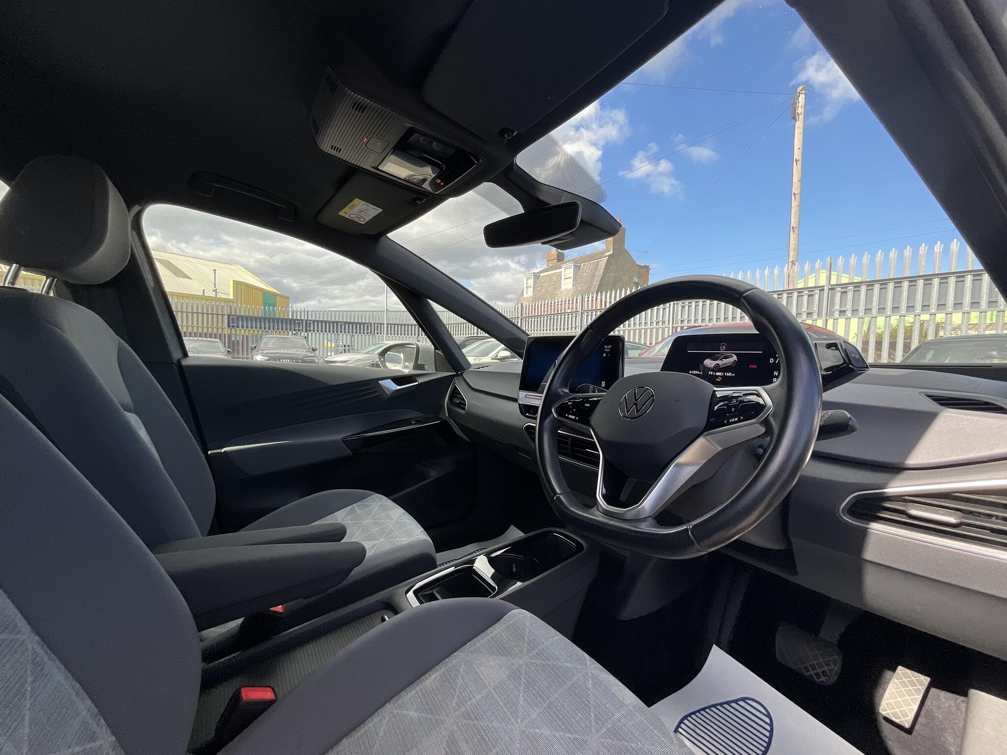 Volkswagen ID.3 - Image 7