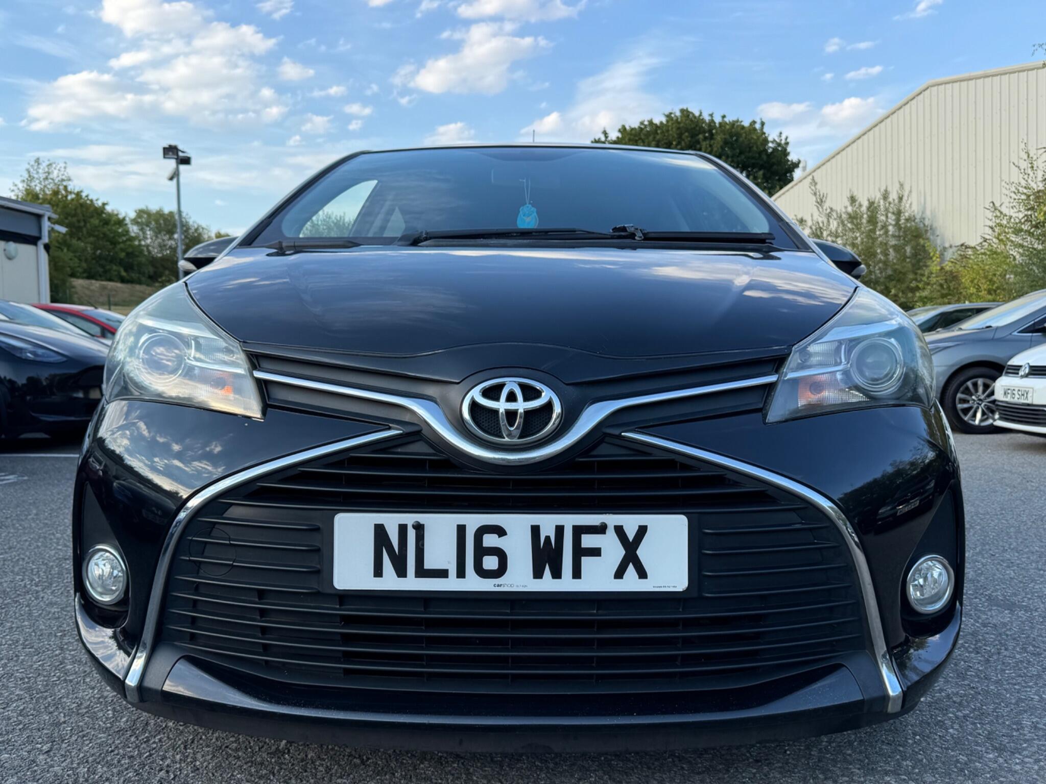 Toyota Yaris - Image 4