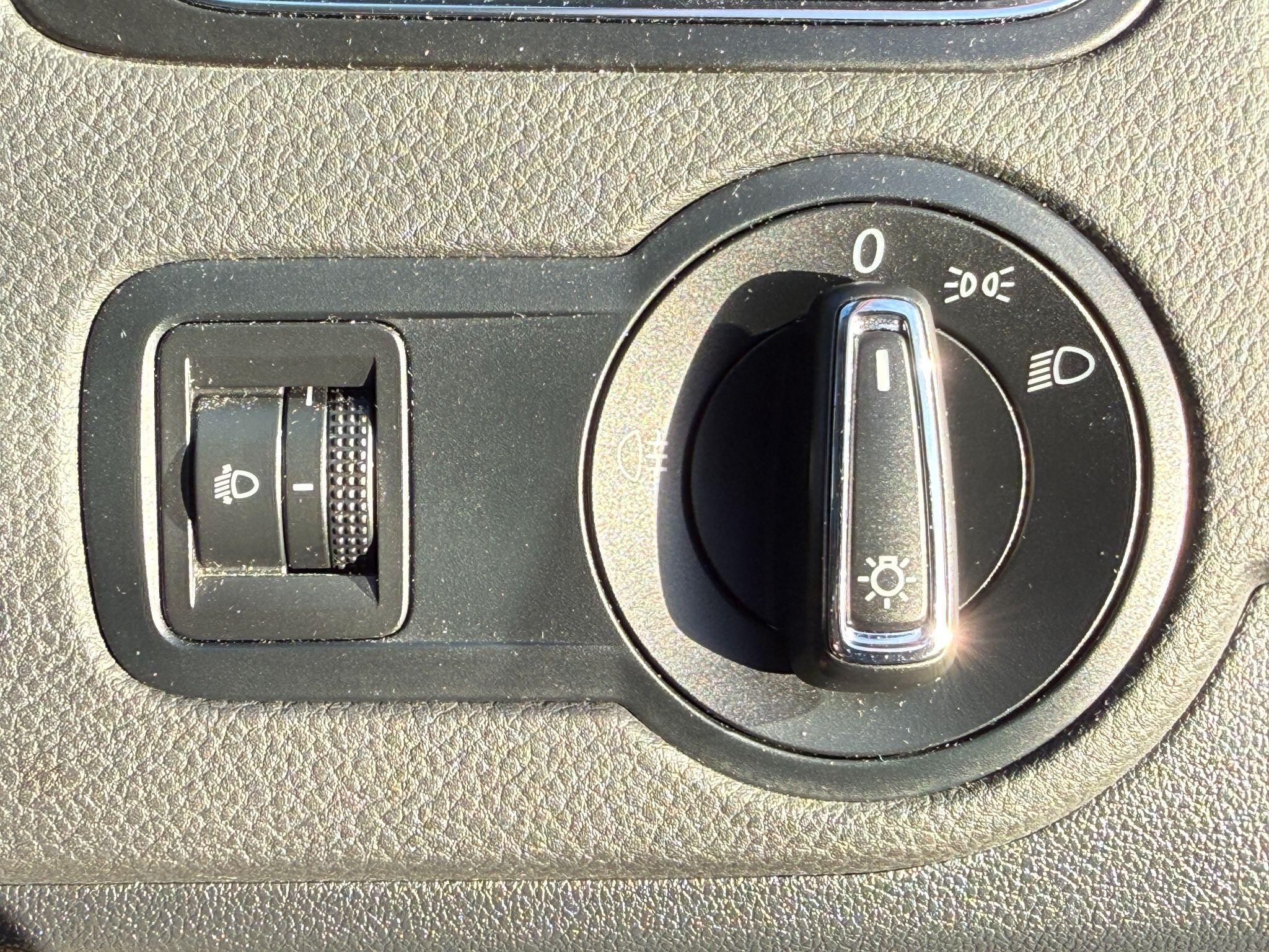 Volkswagen Polo - Image 54