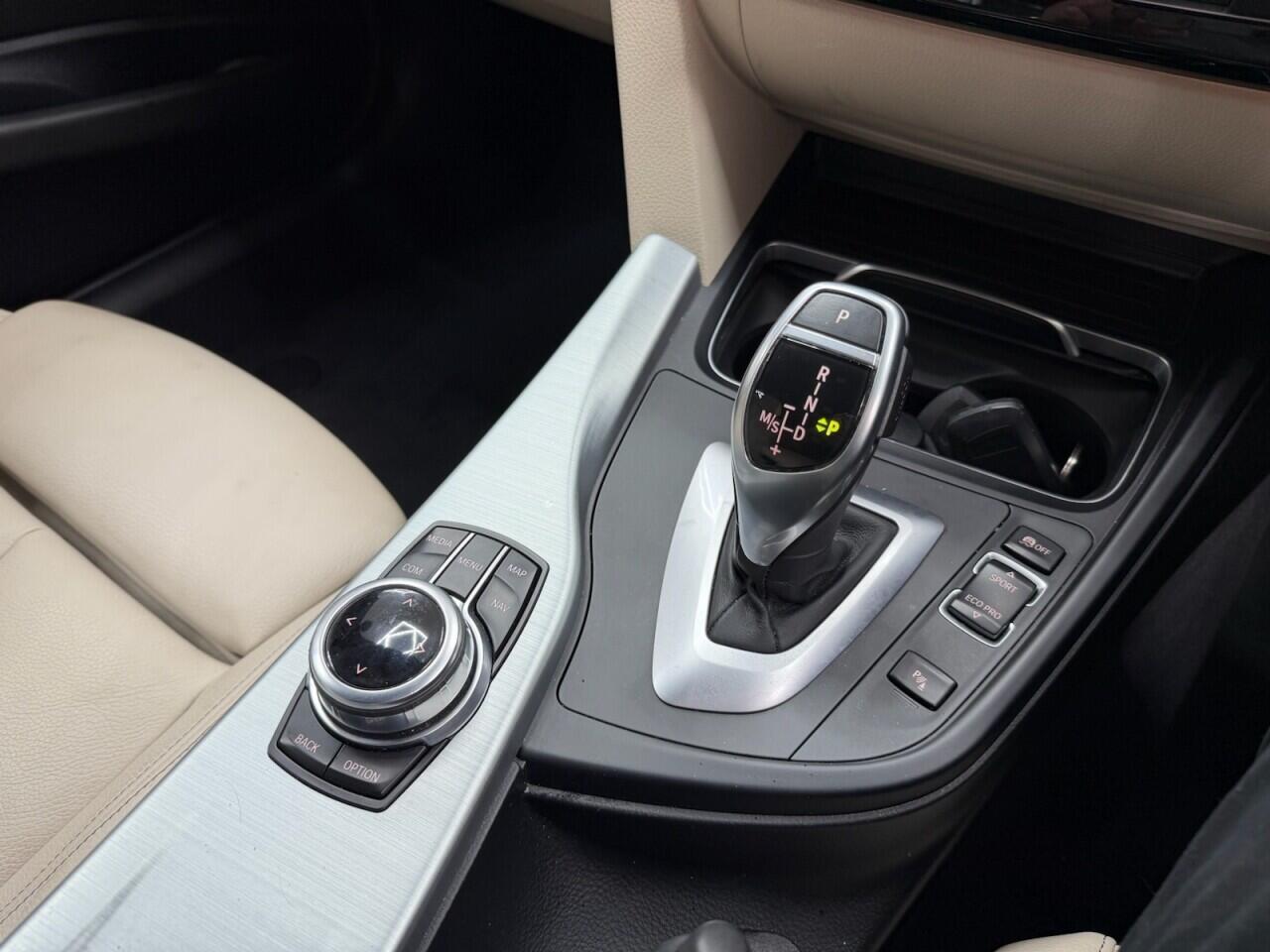 BMW 3 Series - Image 33