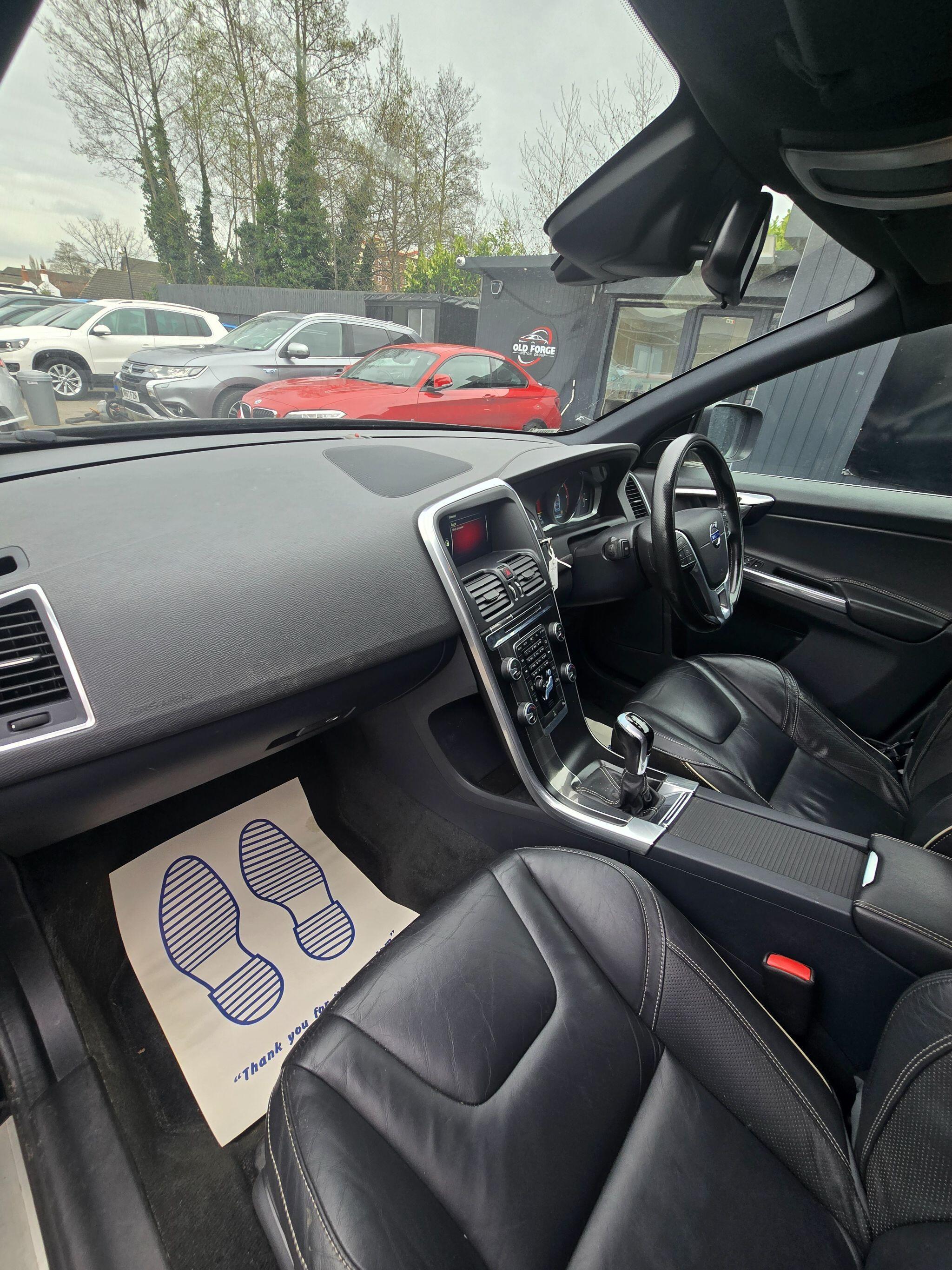 Volvo XC60 - Image 36