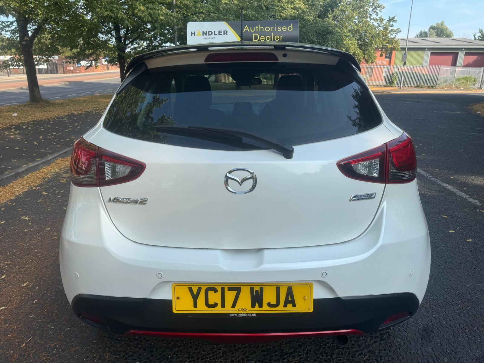 Mazda MAZDA2 - Image 11