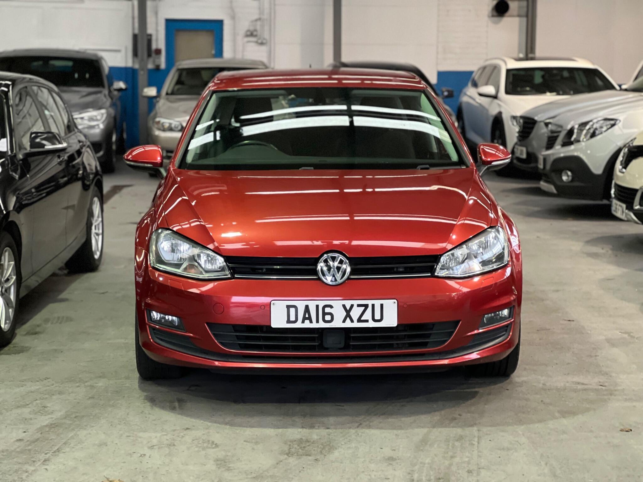 Volkswagen Golf - Image 43