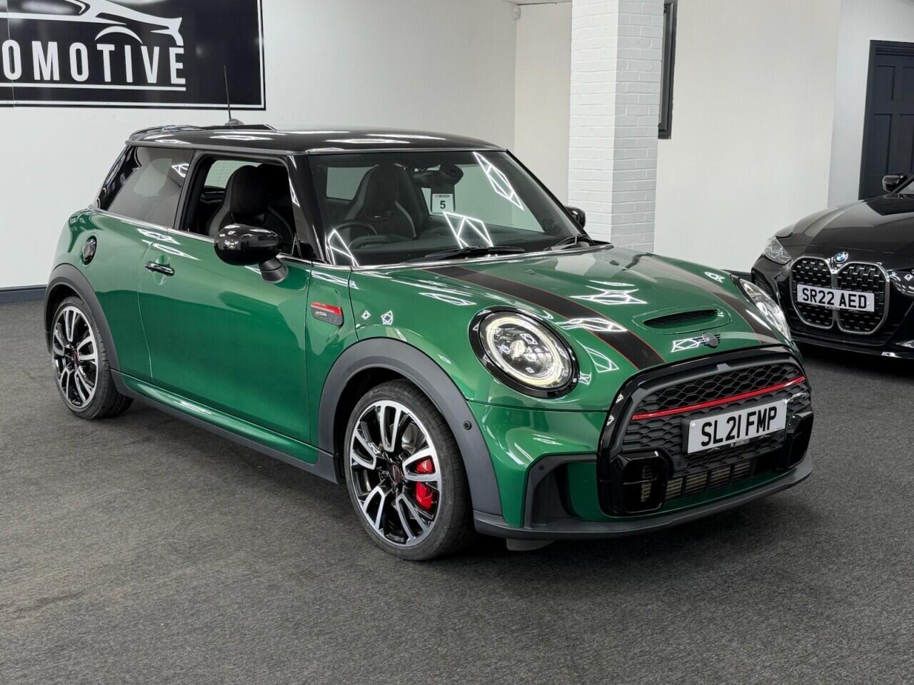 MINI Hatch - Image 11
