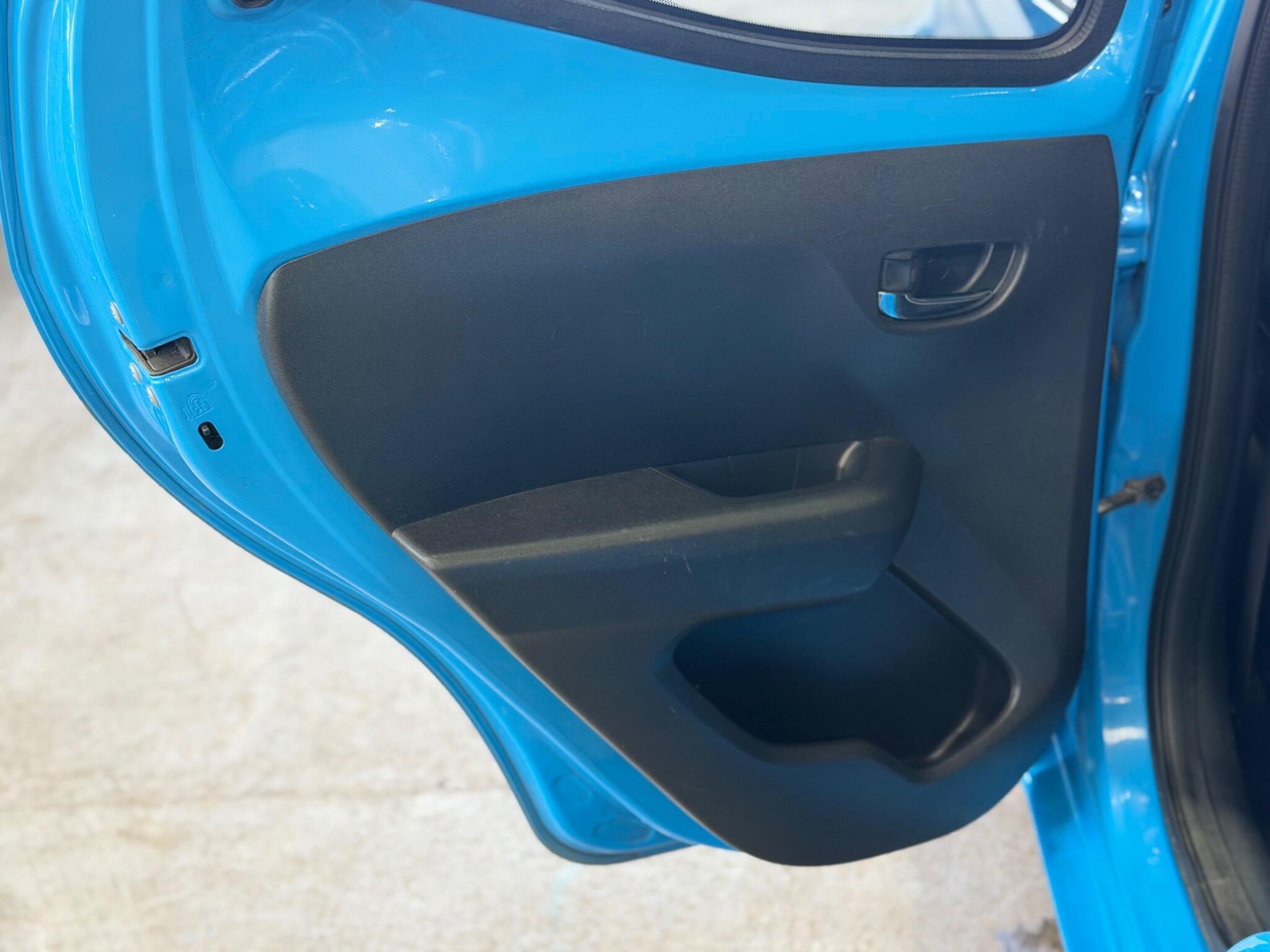 Toyota Aygo - Image 30