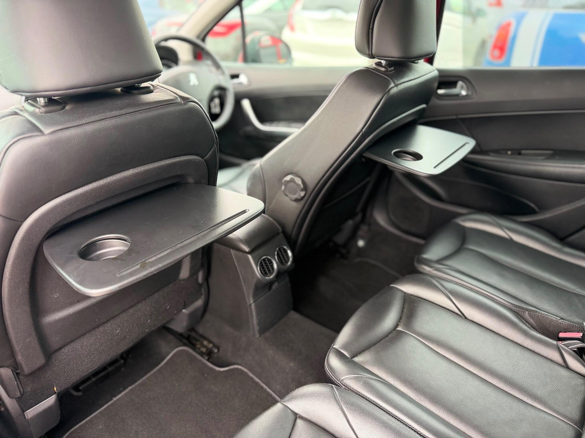 Peugeot 308 SW - Image 14