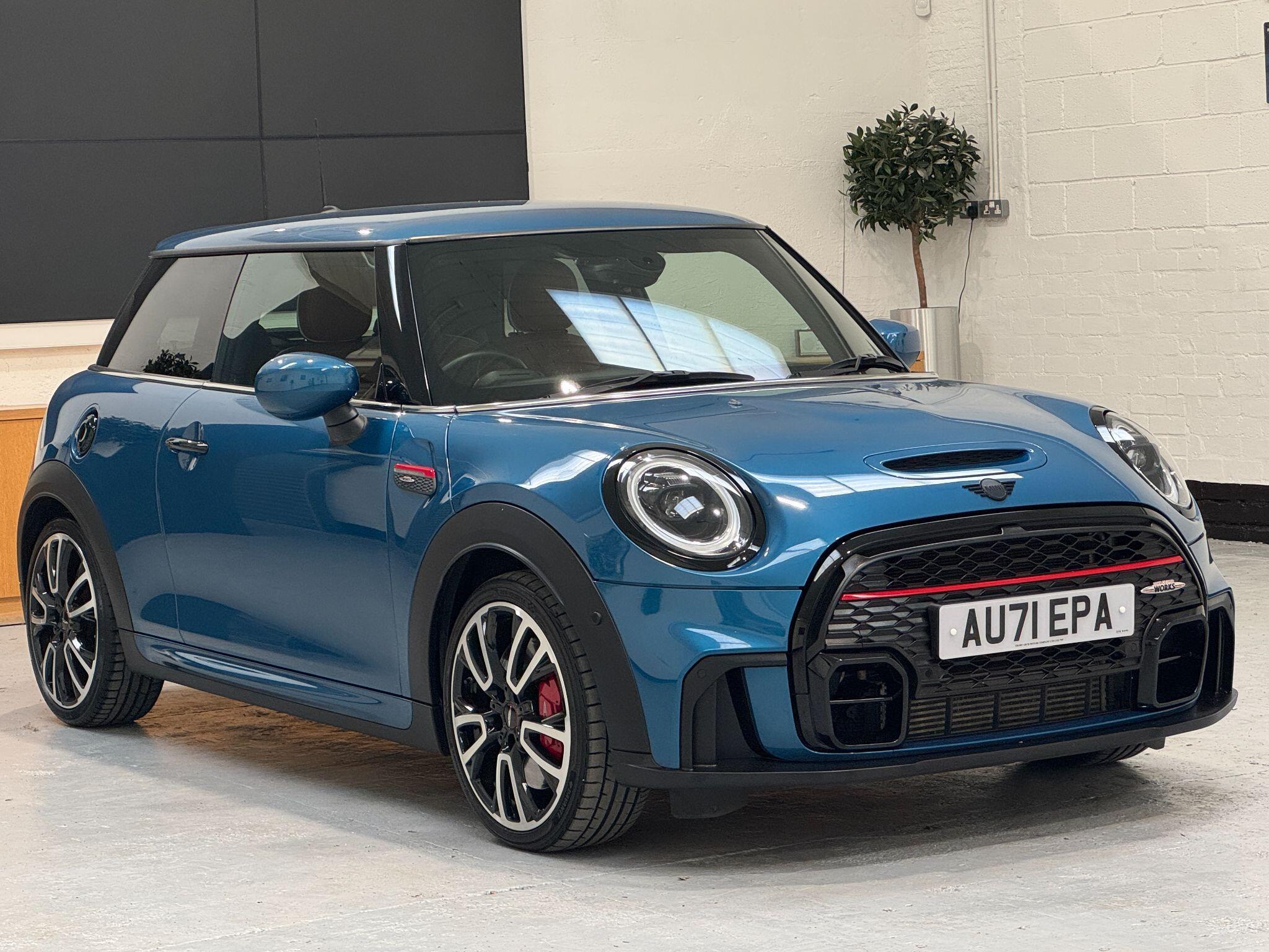 MINI Hatch - Image 7
