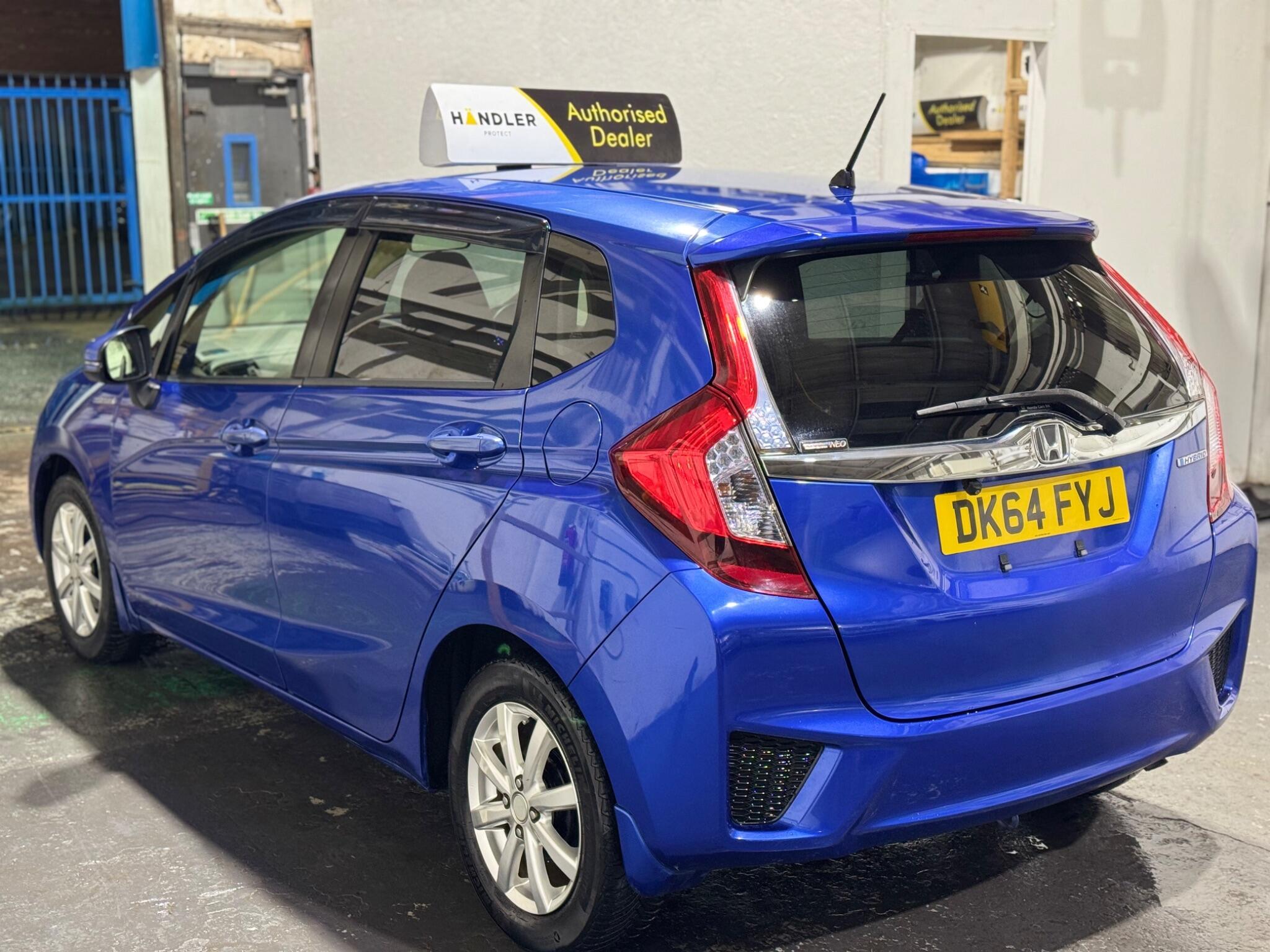 Honda FIT - Image 11