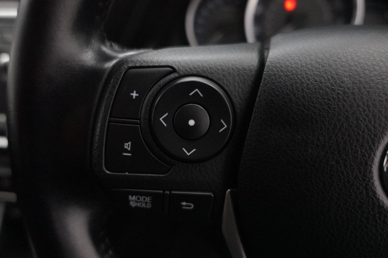 Toyota Auris - Image 15