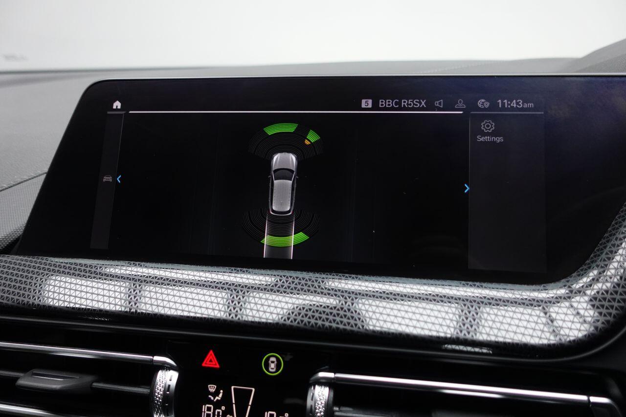 BMW 1 Series - Image 33