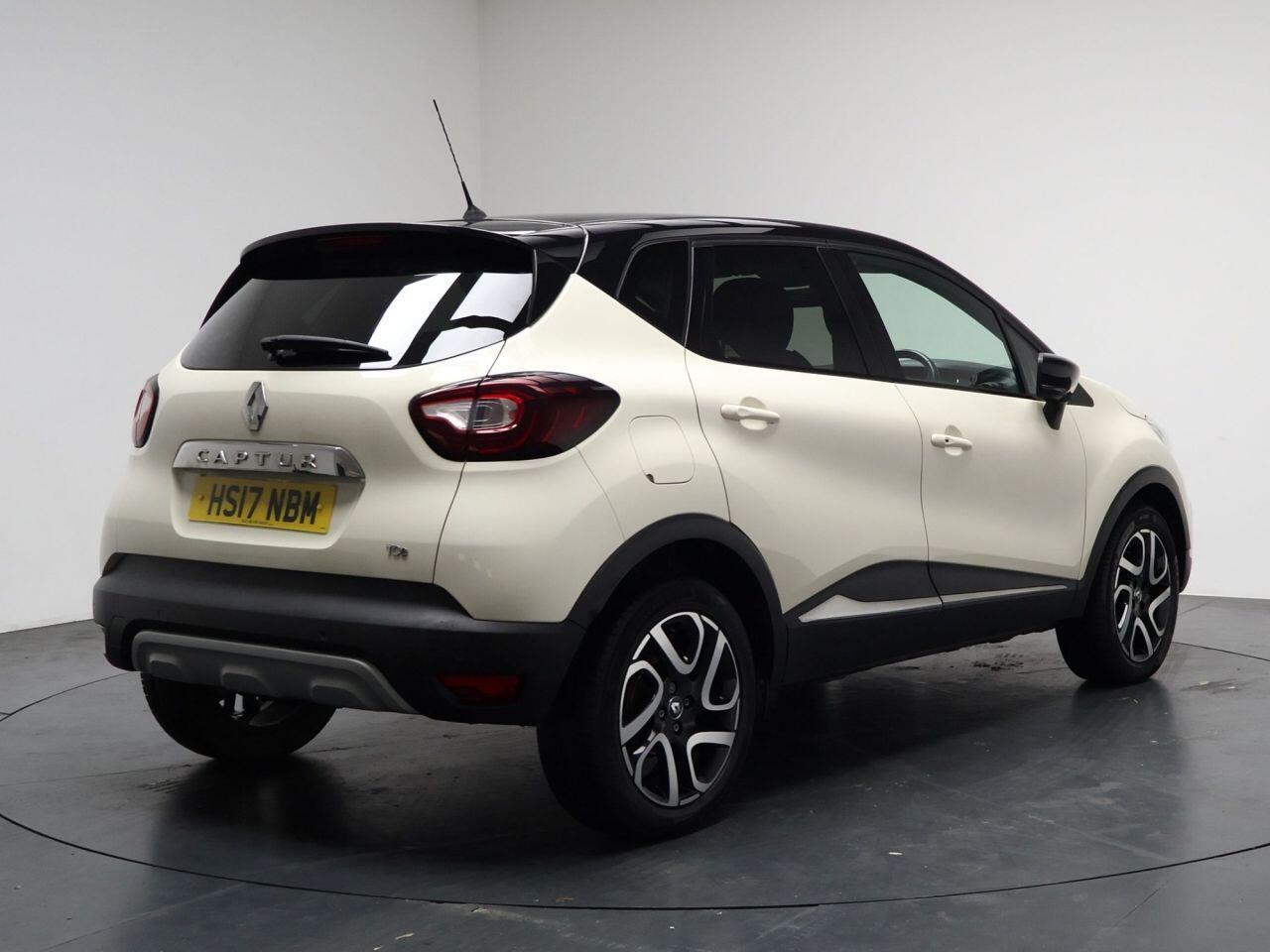 Renault Captur - Image 12