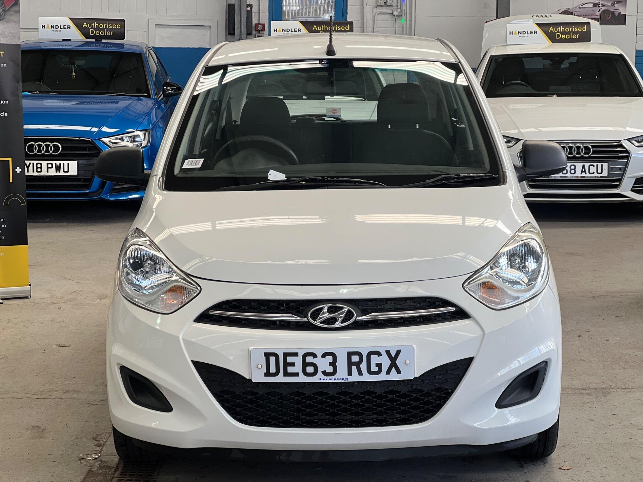 Hyundai i10 - Image 2