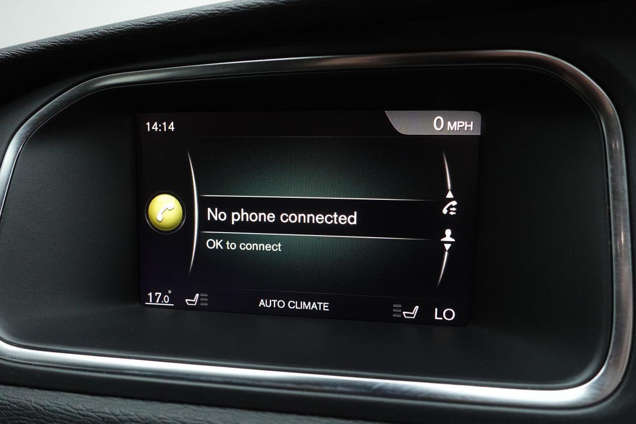 Volvo V40 CROSS COUNTRY - Image 9