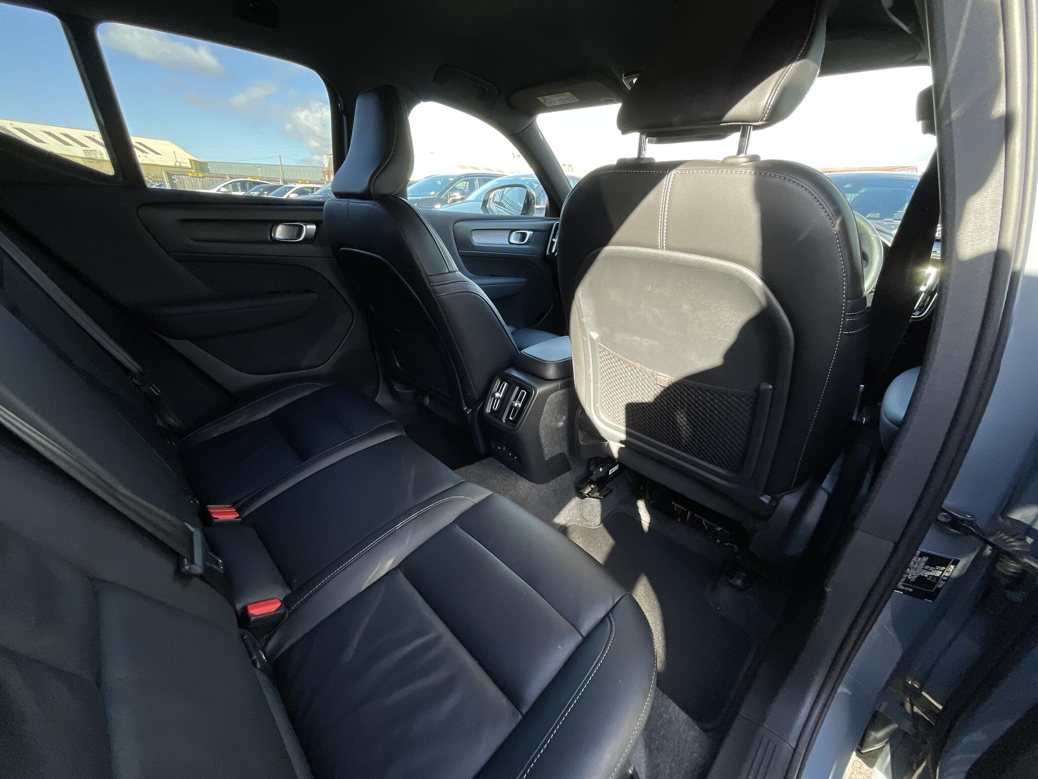 Volvo XC40 - Image 10