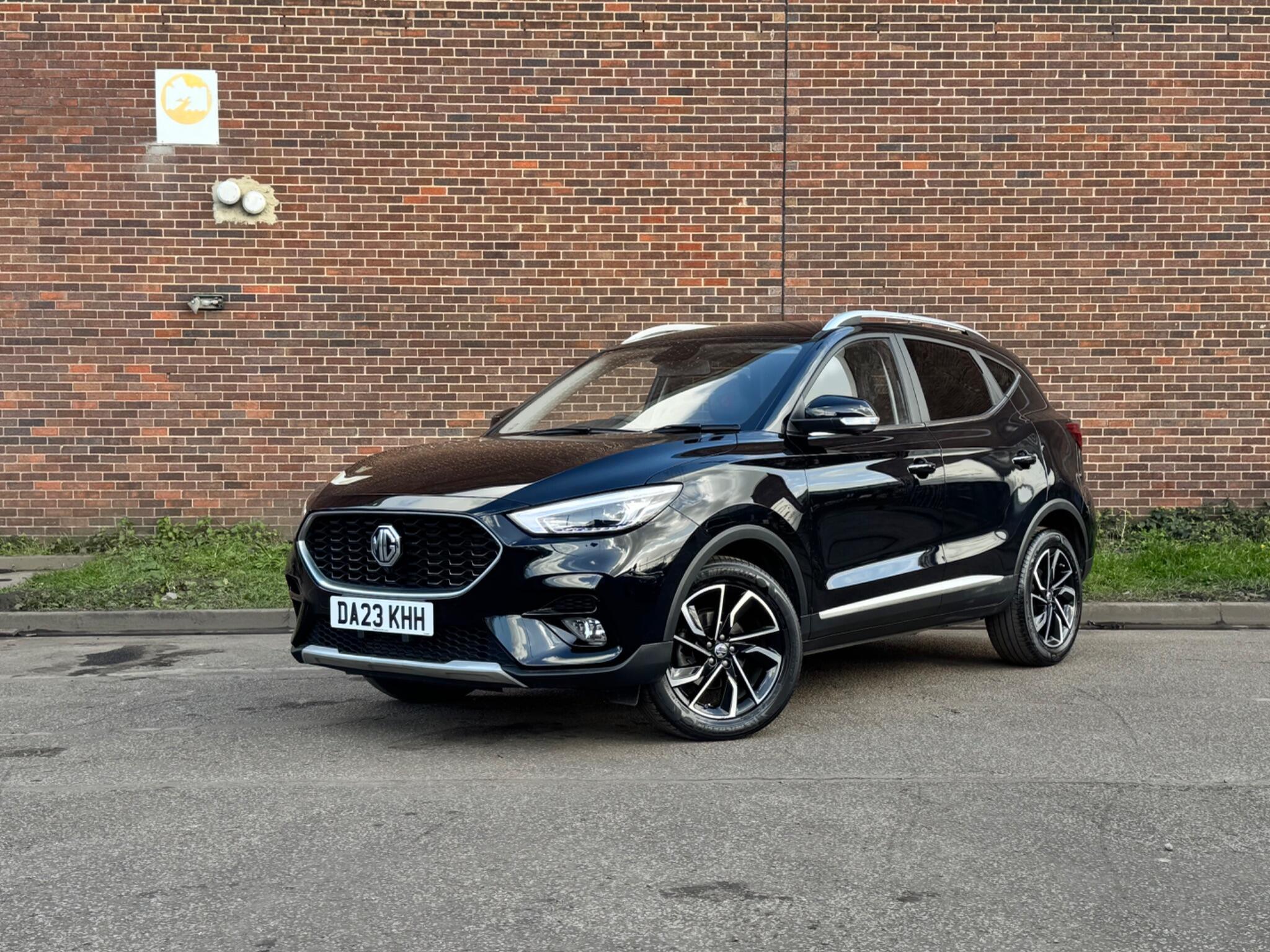 MG MG ZS - Image 15