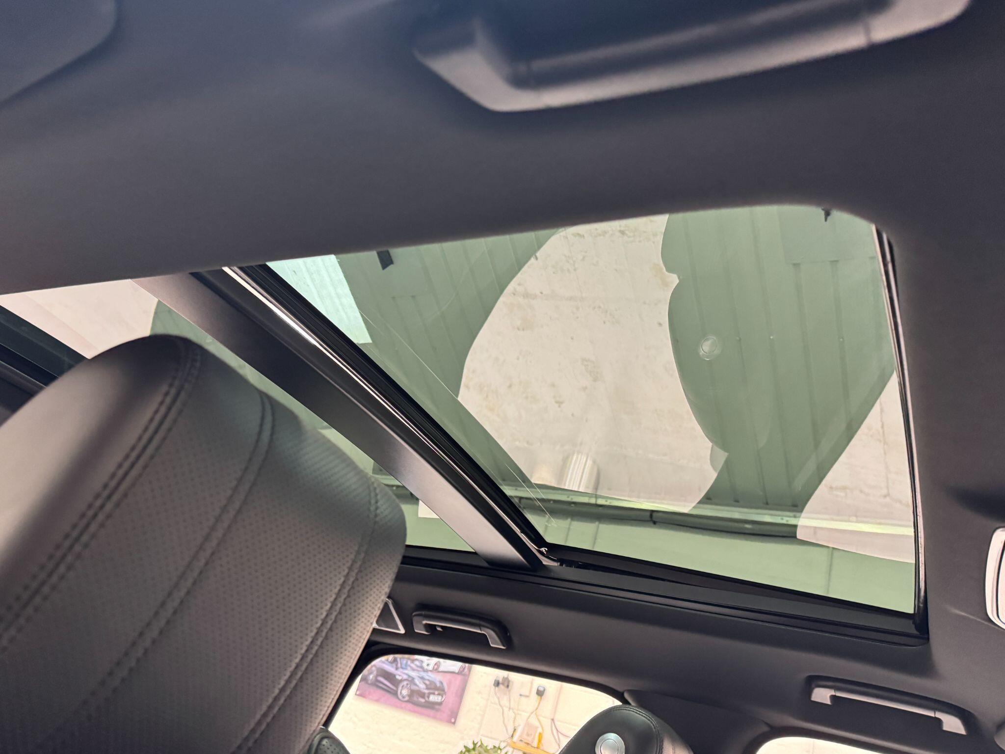 Land Rover RANGE ROVER SPORT - Image 21