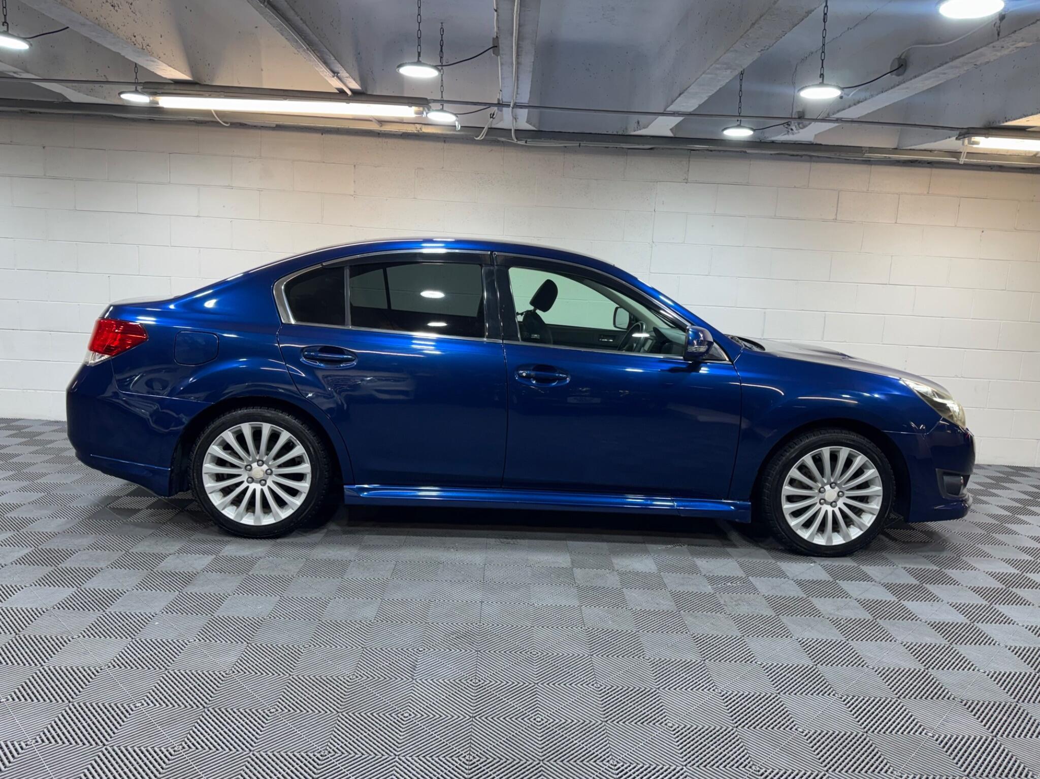 Subaru Legacy - Image 5