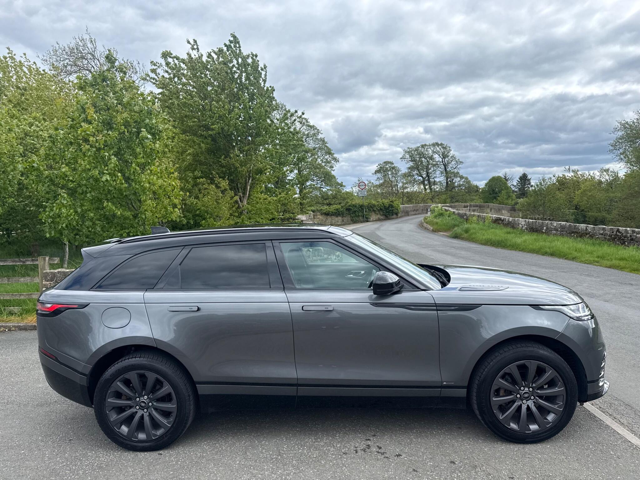 Land Rover Range Rover Velar - Image 4