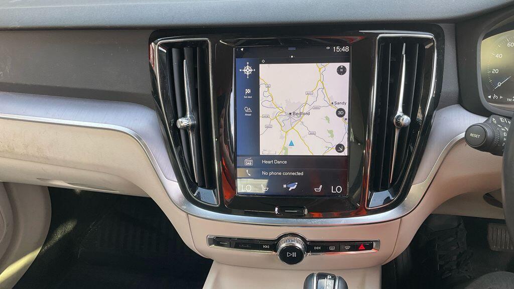 Volvo V60 - Image 2