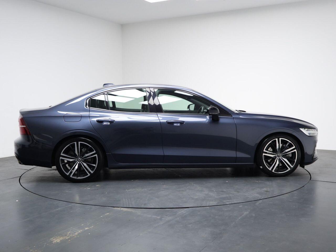Volvo S60 - Image 14