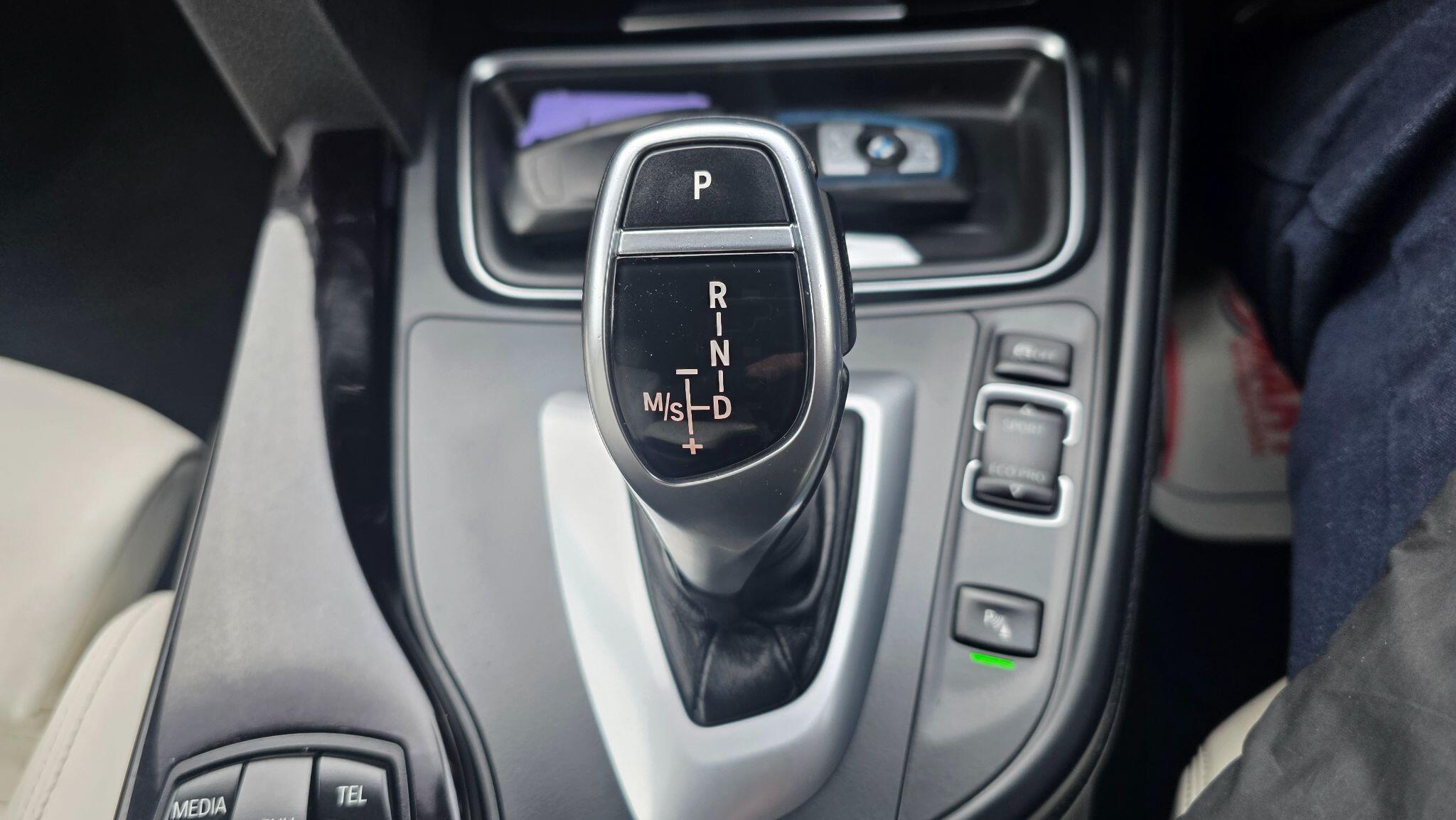 BMW 4 SERIES GRAN COUPE - Image 35