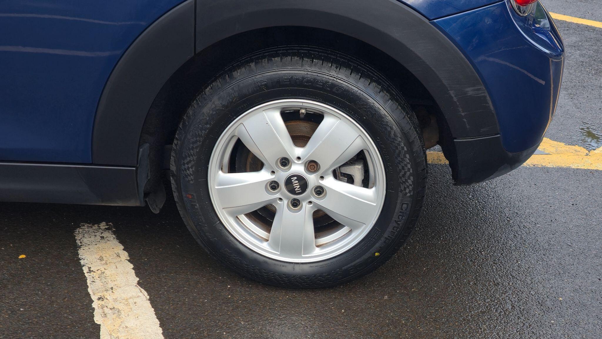MINI Hatch - Image 13