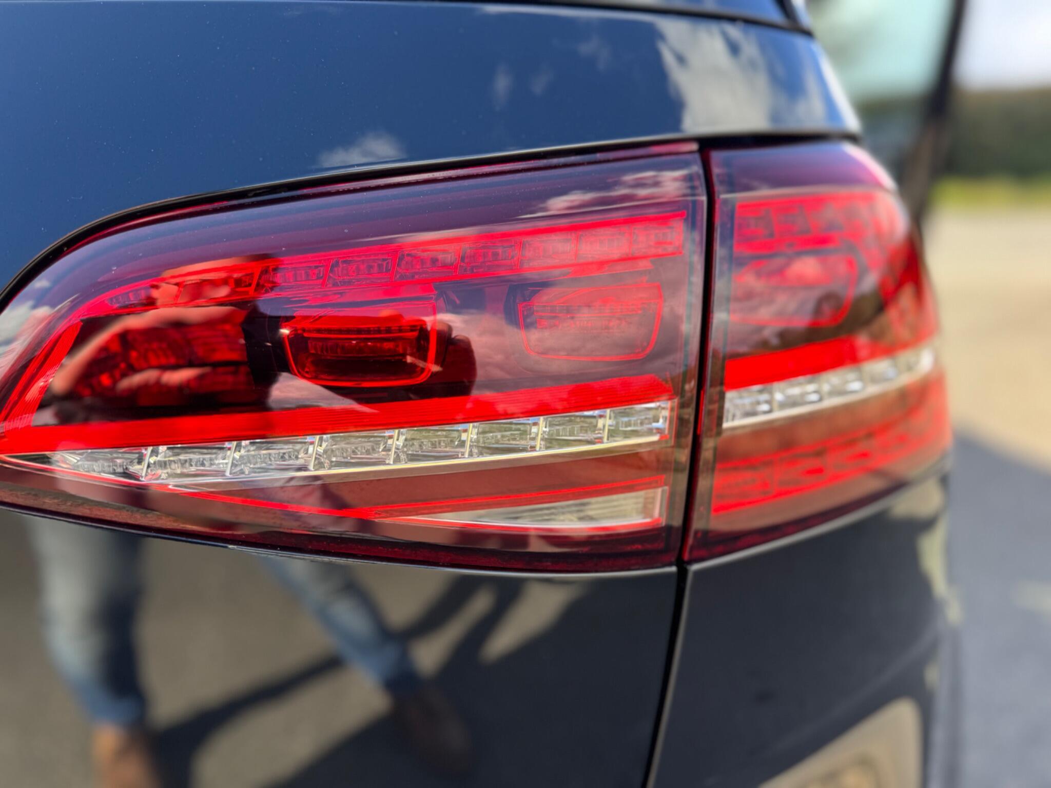 Volkswagen Golf - Image 42